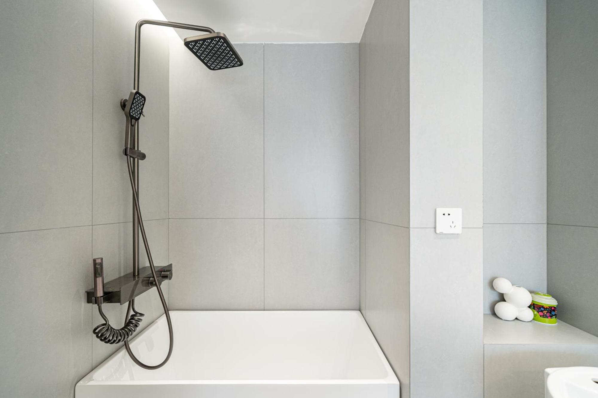 Modern 3brs Wis Cac&fheating,near Jing'an Temple Apartment Shanghai