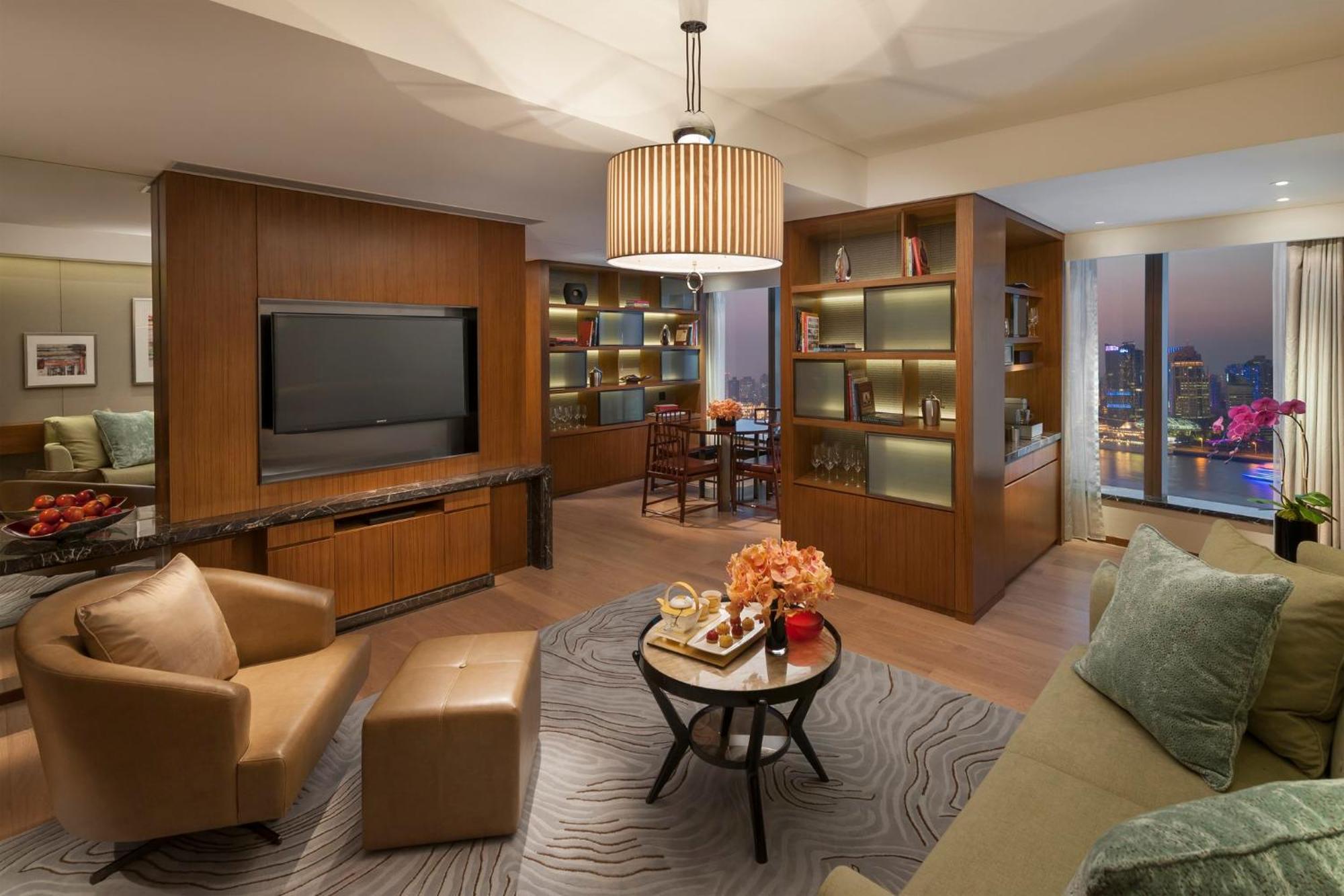 Mandarin Oriental Pudong, Otel 5*