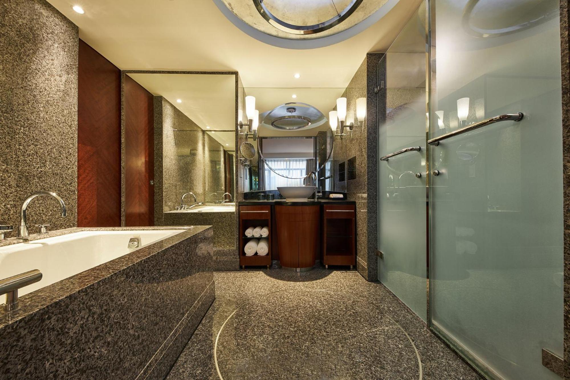 Otel The Westin Bund Center,