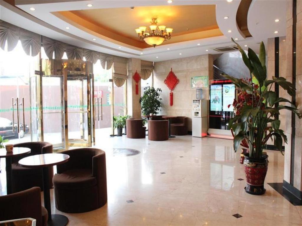 Hotel Greentree Inn Shanghai Caoan Road Textile Express Hotel