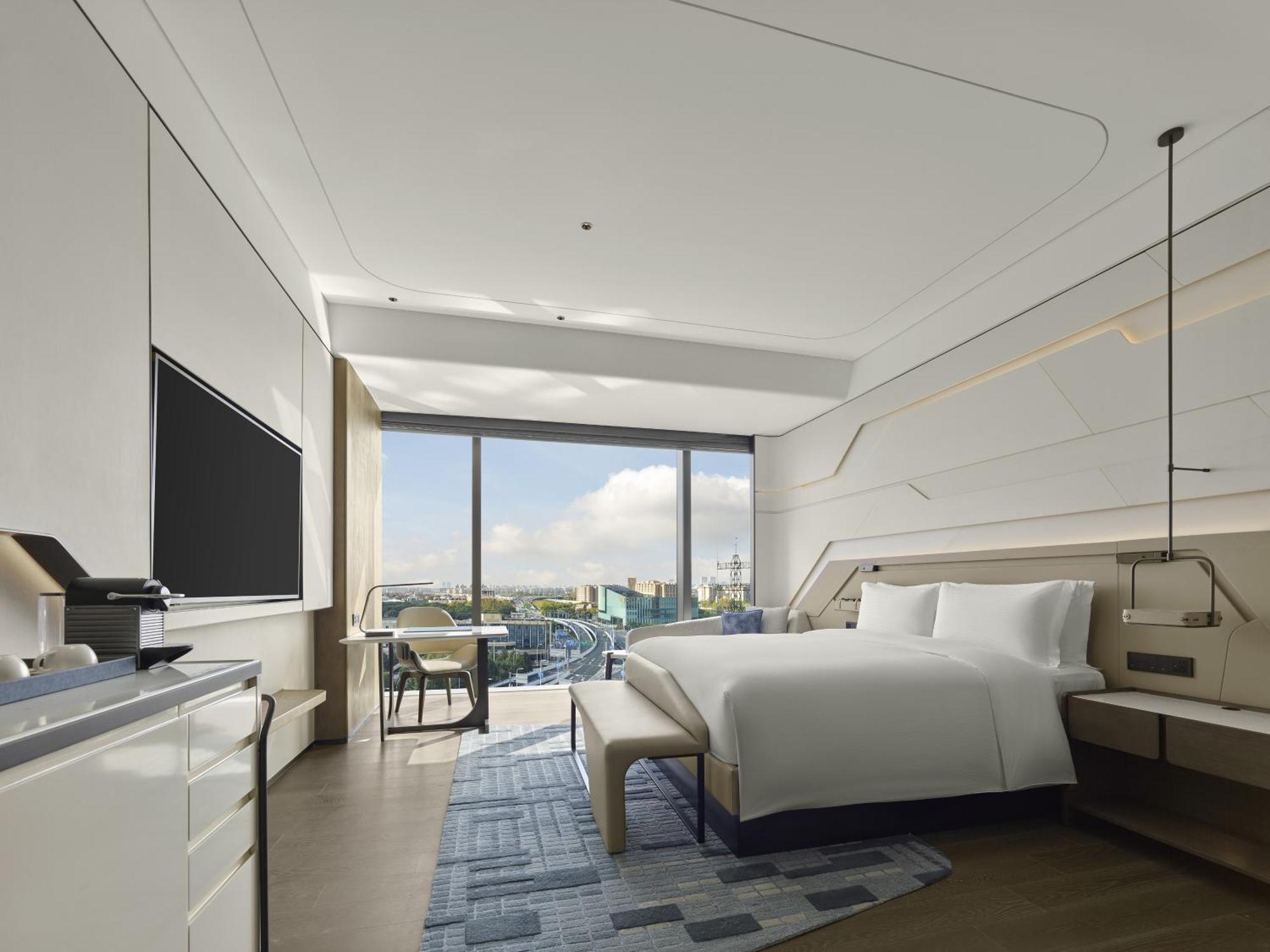 Hilton Hongqiao International Airport 5* Shanghai