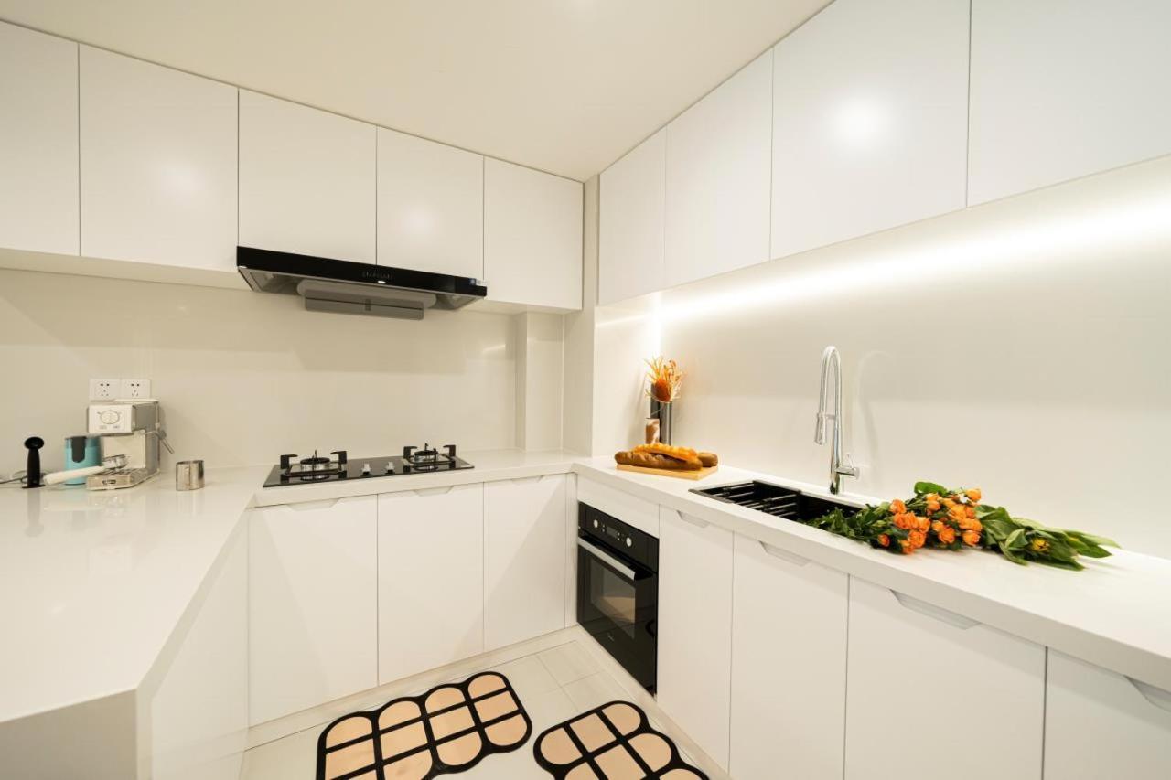 Eastern Hub - Bund Branch Xujiahui Garden 2 Bedrooms Near Jinan Tempel
