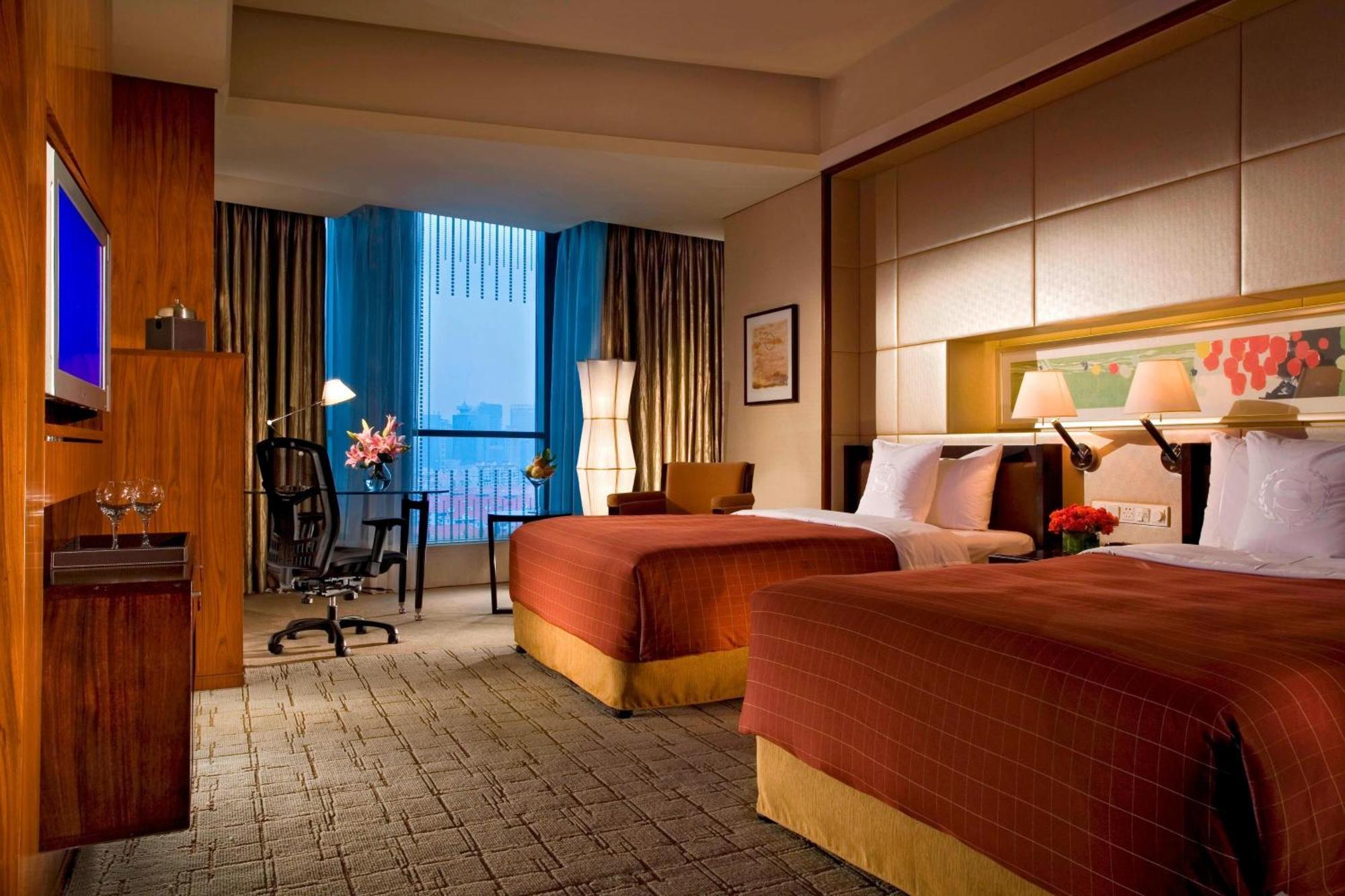 Sheraton Grand Pudong & Residences Hotel