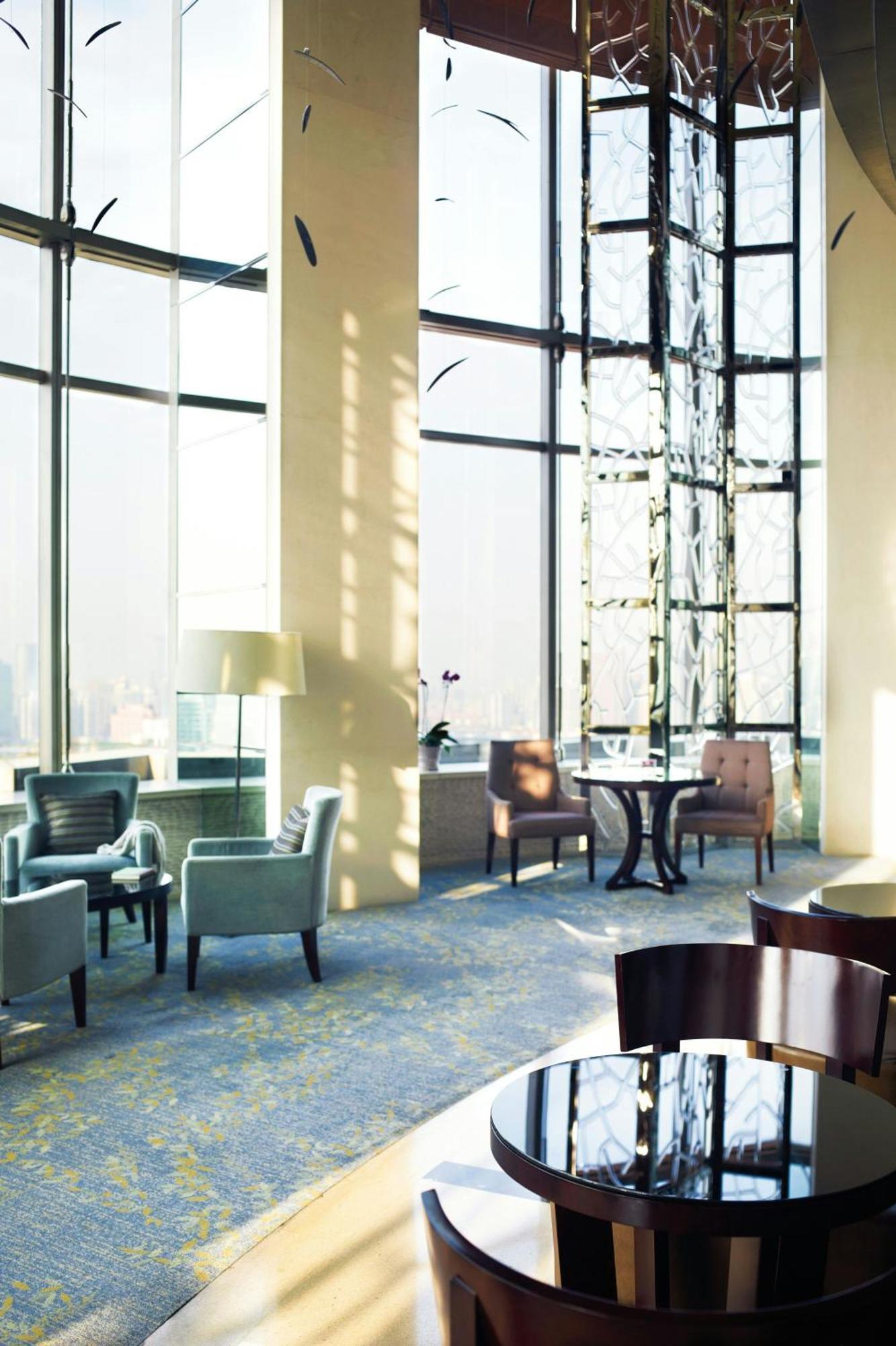 Sheraton Grand Pudong & Residences Hotel 5*
