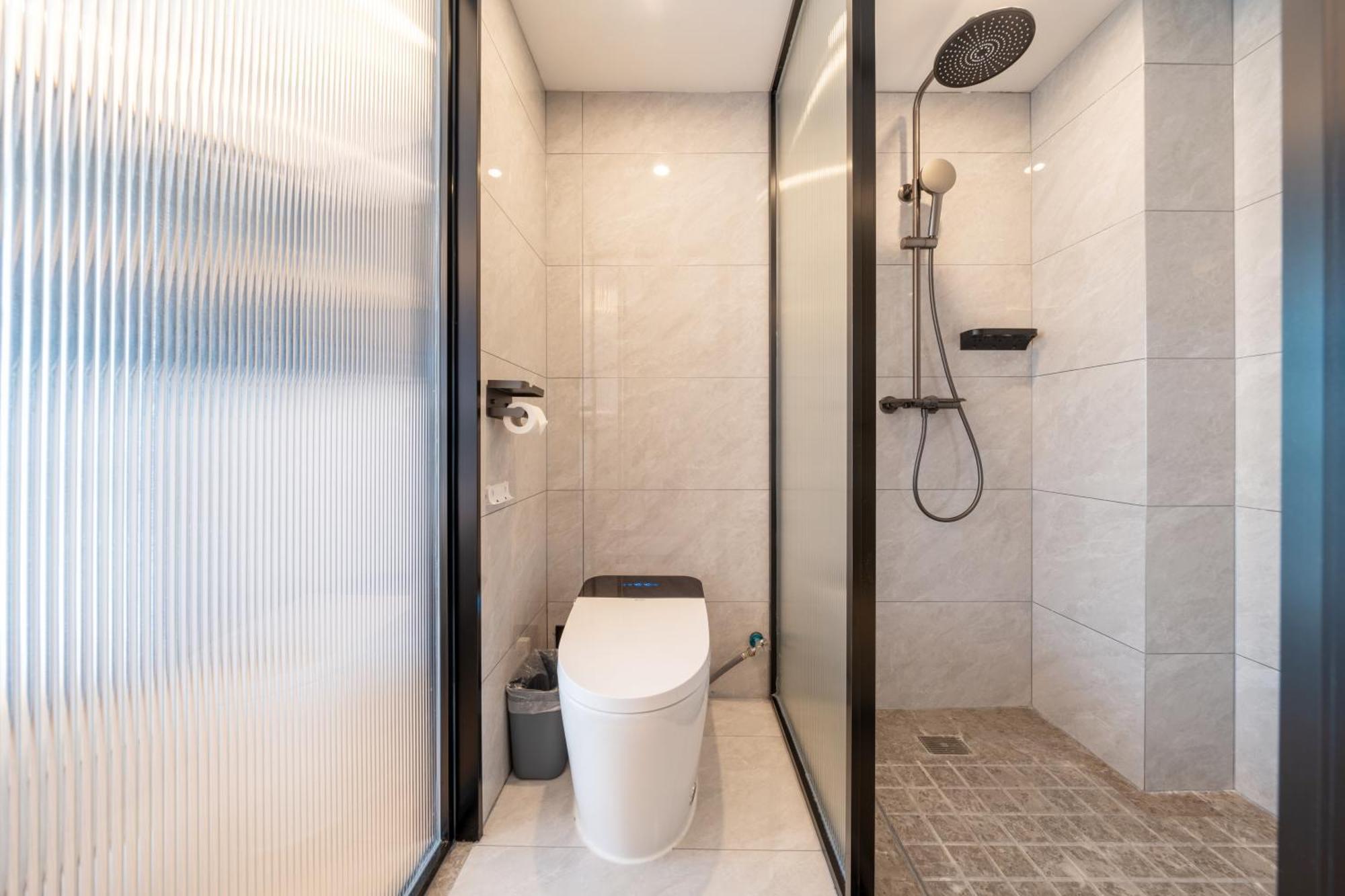Hotel Weiting Bund Yuyuan Metro Station Branch 3*
