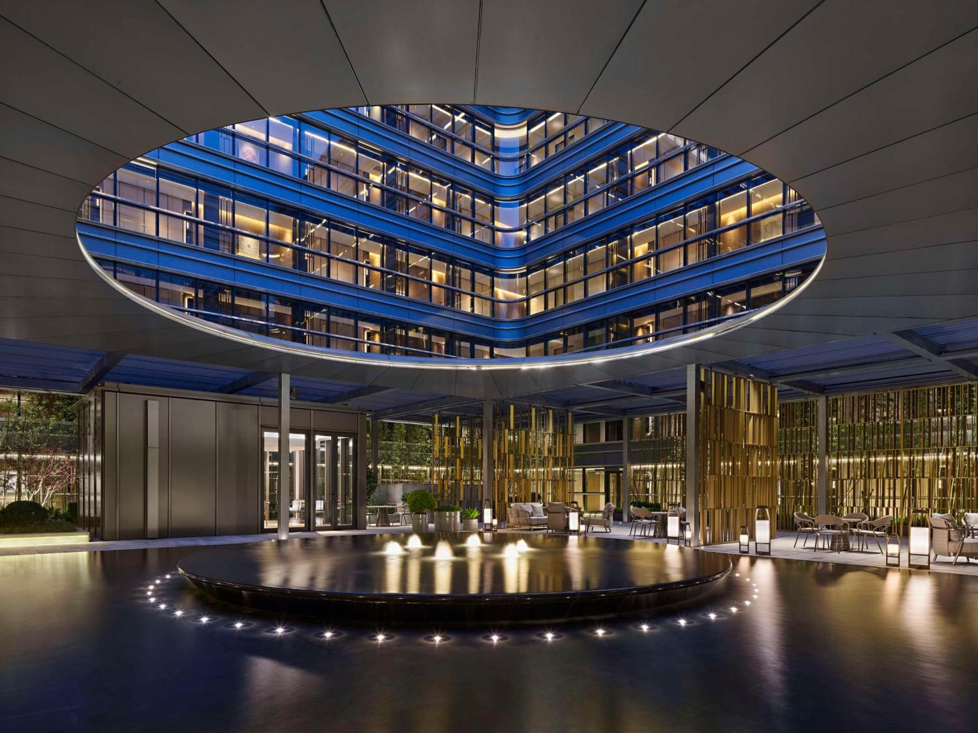 Hilton Hongqiao International Airport 5* Shanghai