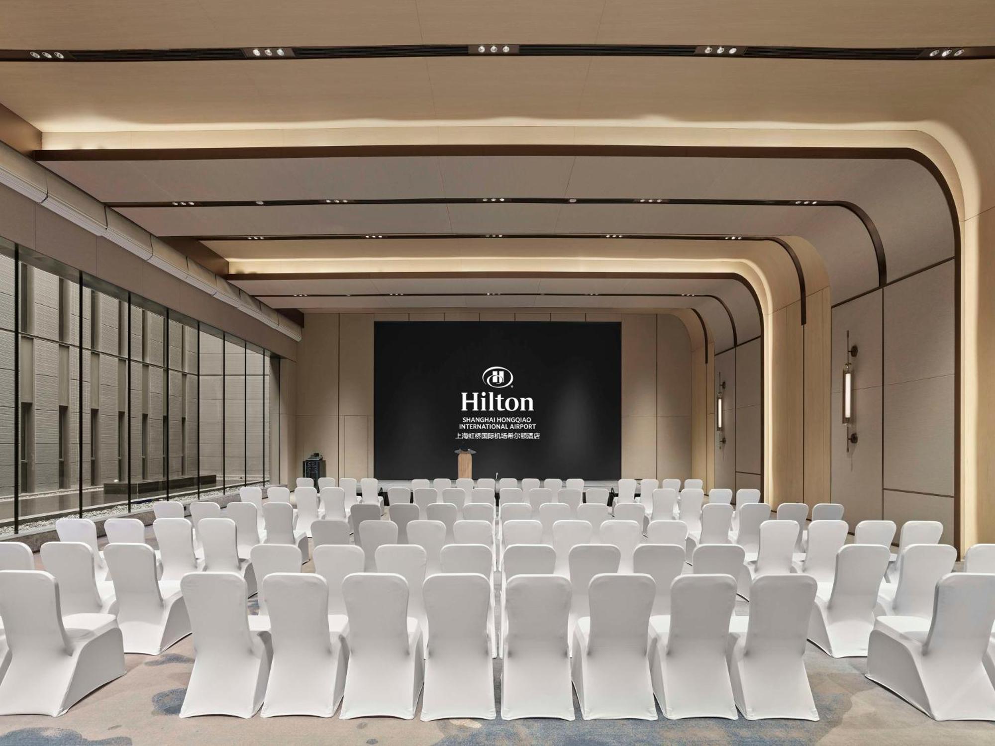 Hilton Hongqiao International Airport Hotel