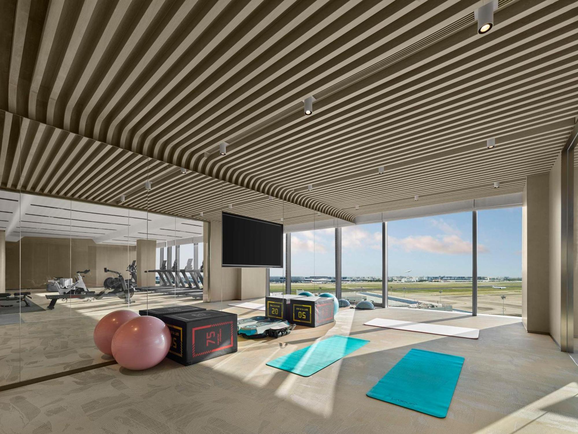 Hilton Hongqiao International Airport 5* Shanghai