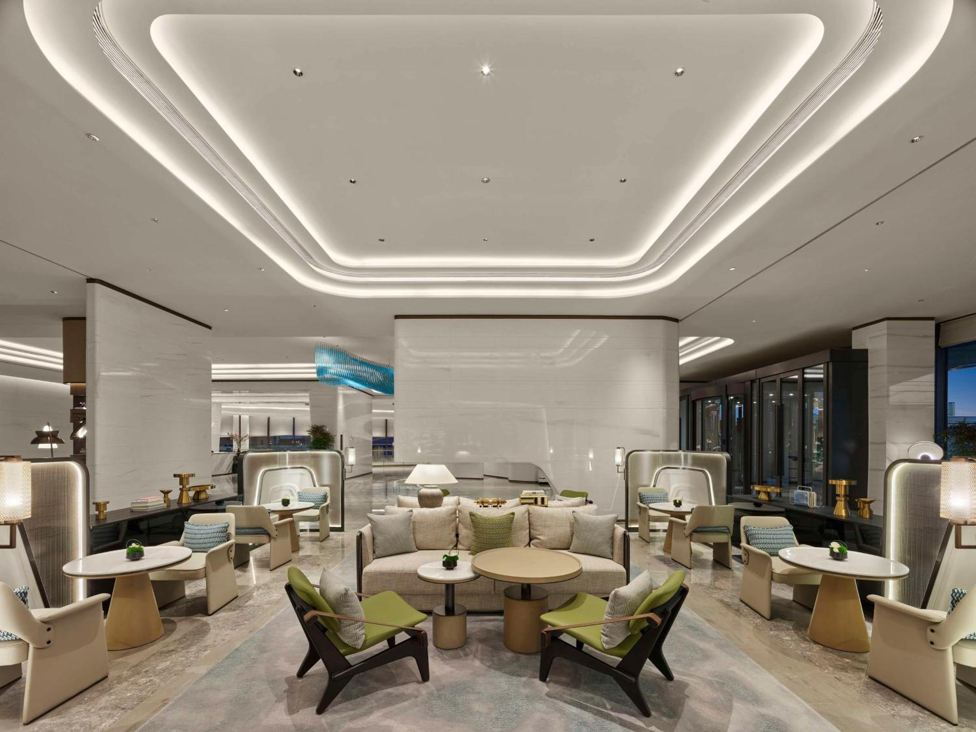 Hilton Hongqiao International Airport 5* Shanghai