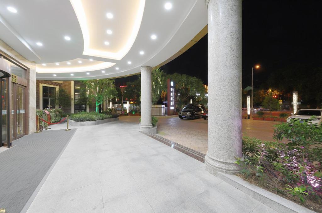 Mengguo Hotel Shanghai