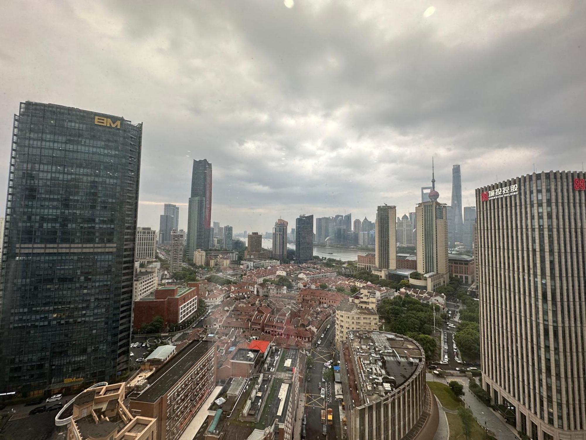 Enjoylife - On The Bund Apartment *