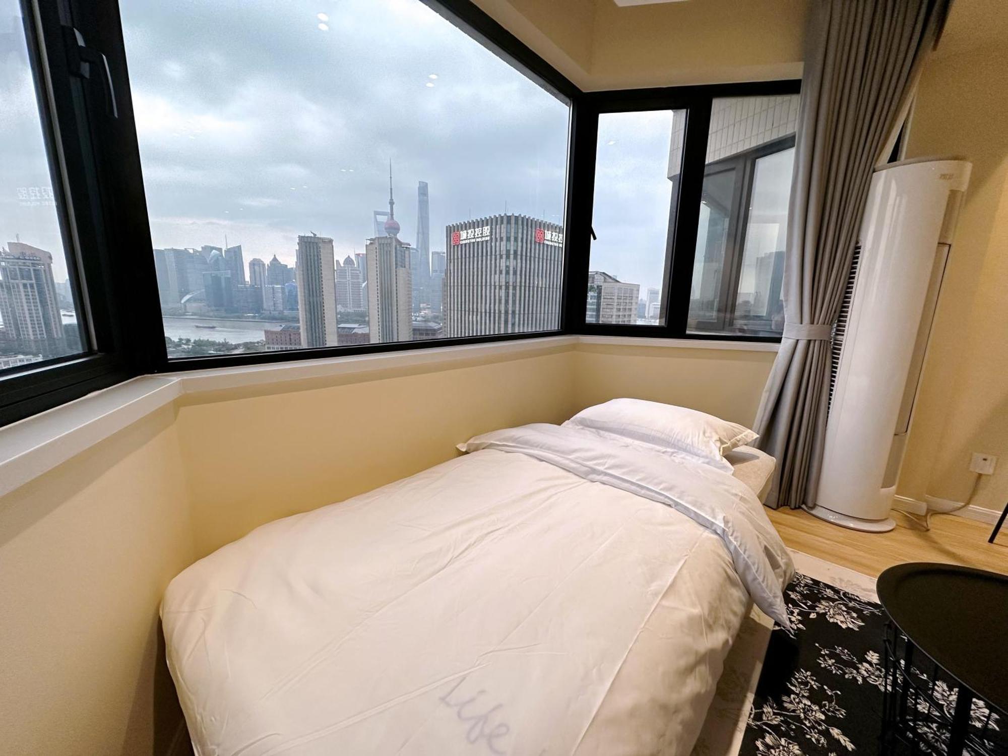Enjoylife - On The Bund Apartment *