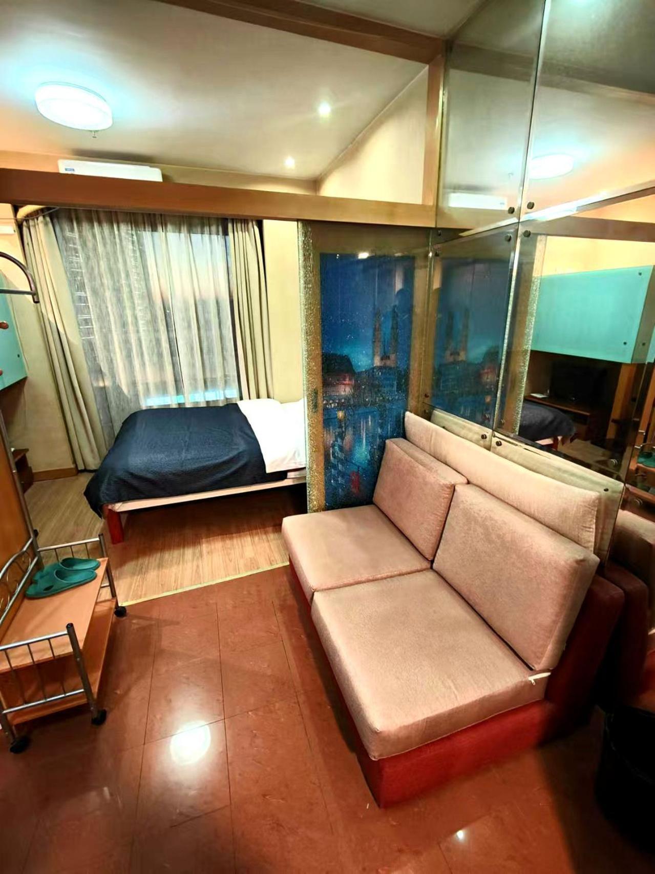 Xinshikong Apartments- Abest Zhongshan Park No.1 3*