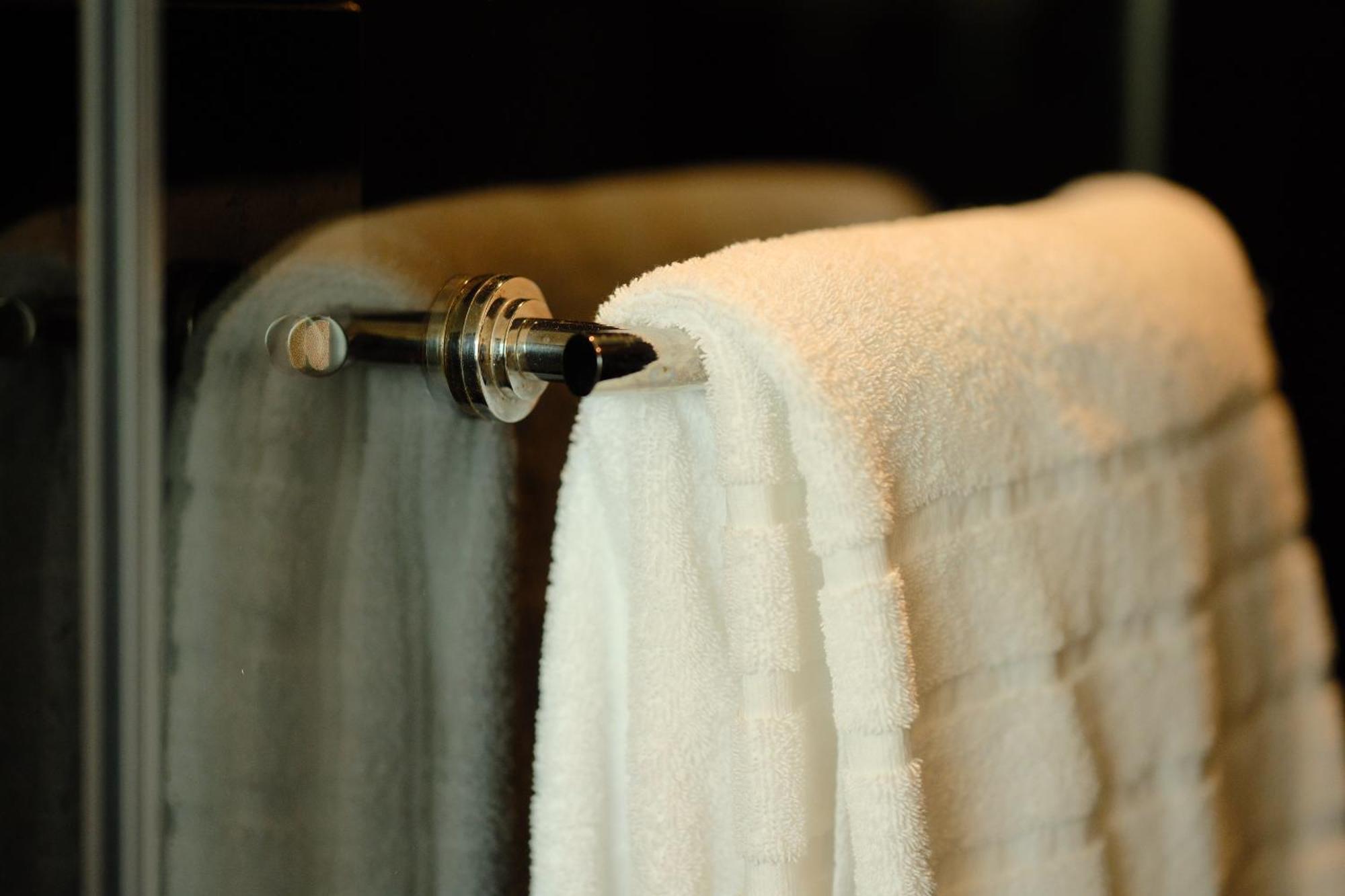 Doubletree By Hilton Pudong - Present Welcome Cookie Hotel