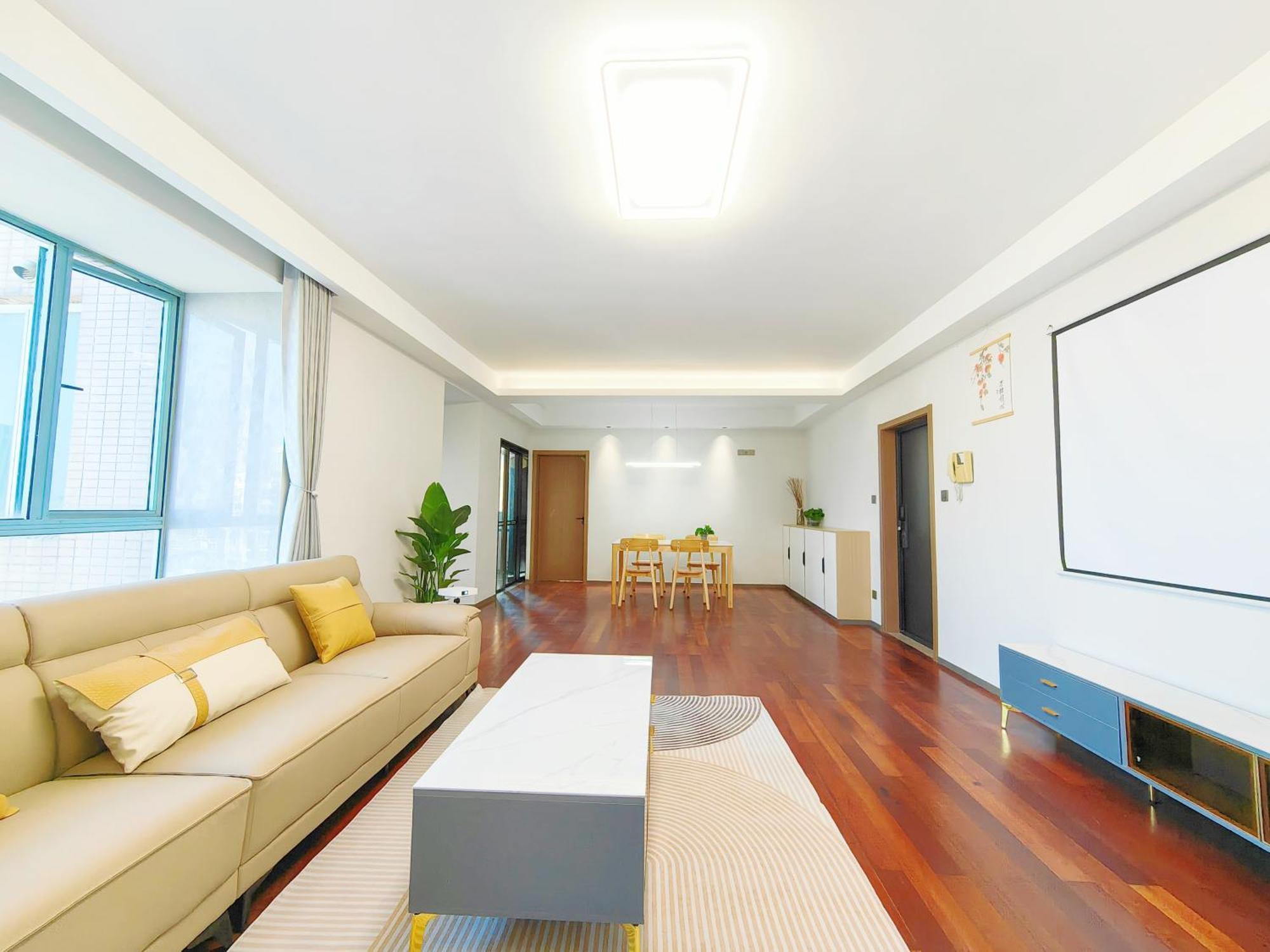 Hills & Linkinn Timelight 3-bedroom Near Sniec Shanghai