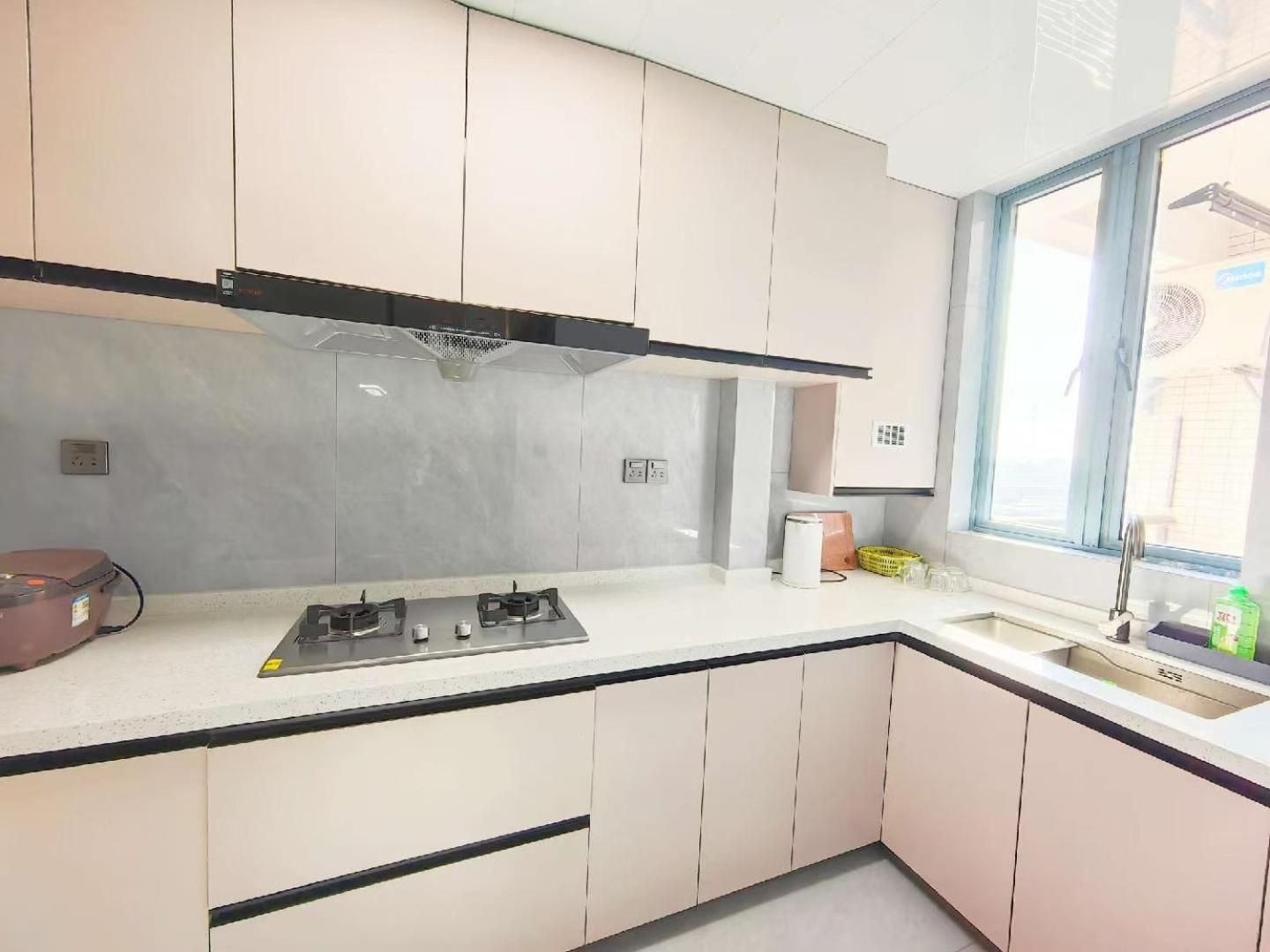 Hills & Linkinn Timelight 3-bedroom Near Sniec Apartment Shanghai