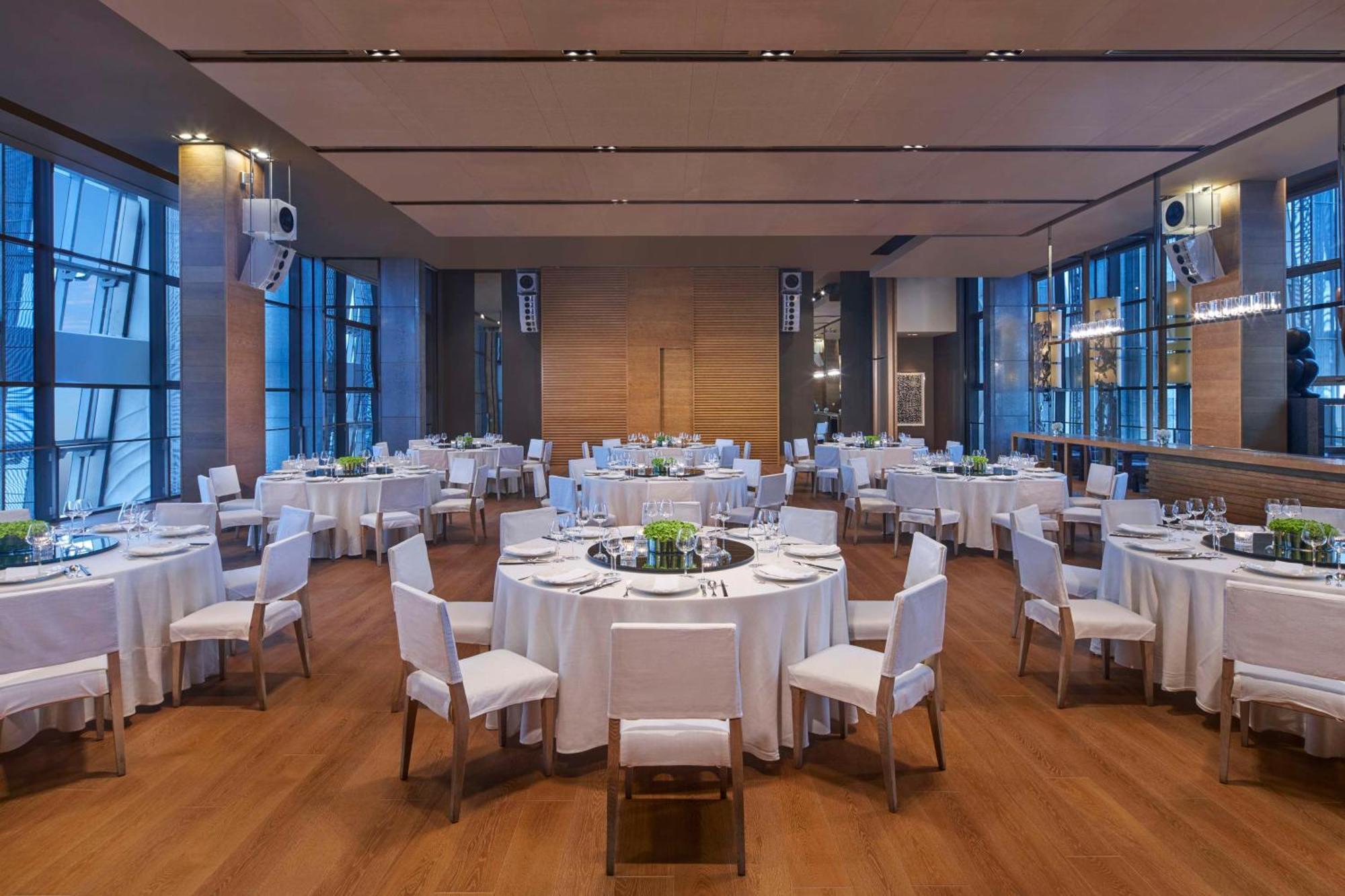 Park Hyatt 5* Thượng Hải