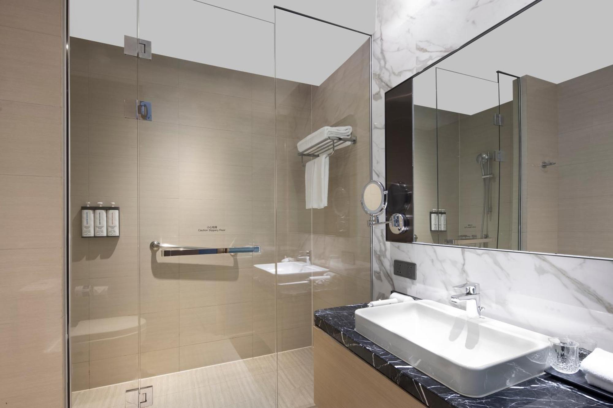 Hyatt Place Hongqiao Cbd Hotel