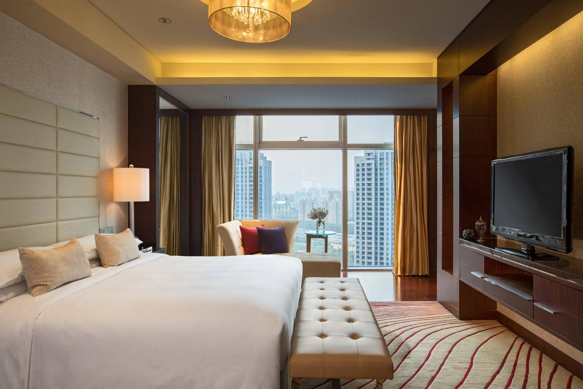 Renaissance Putuo Hotel