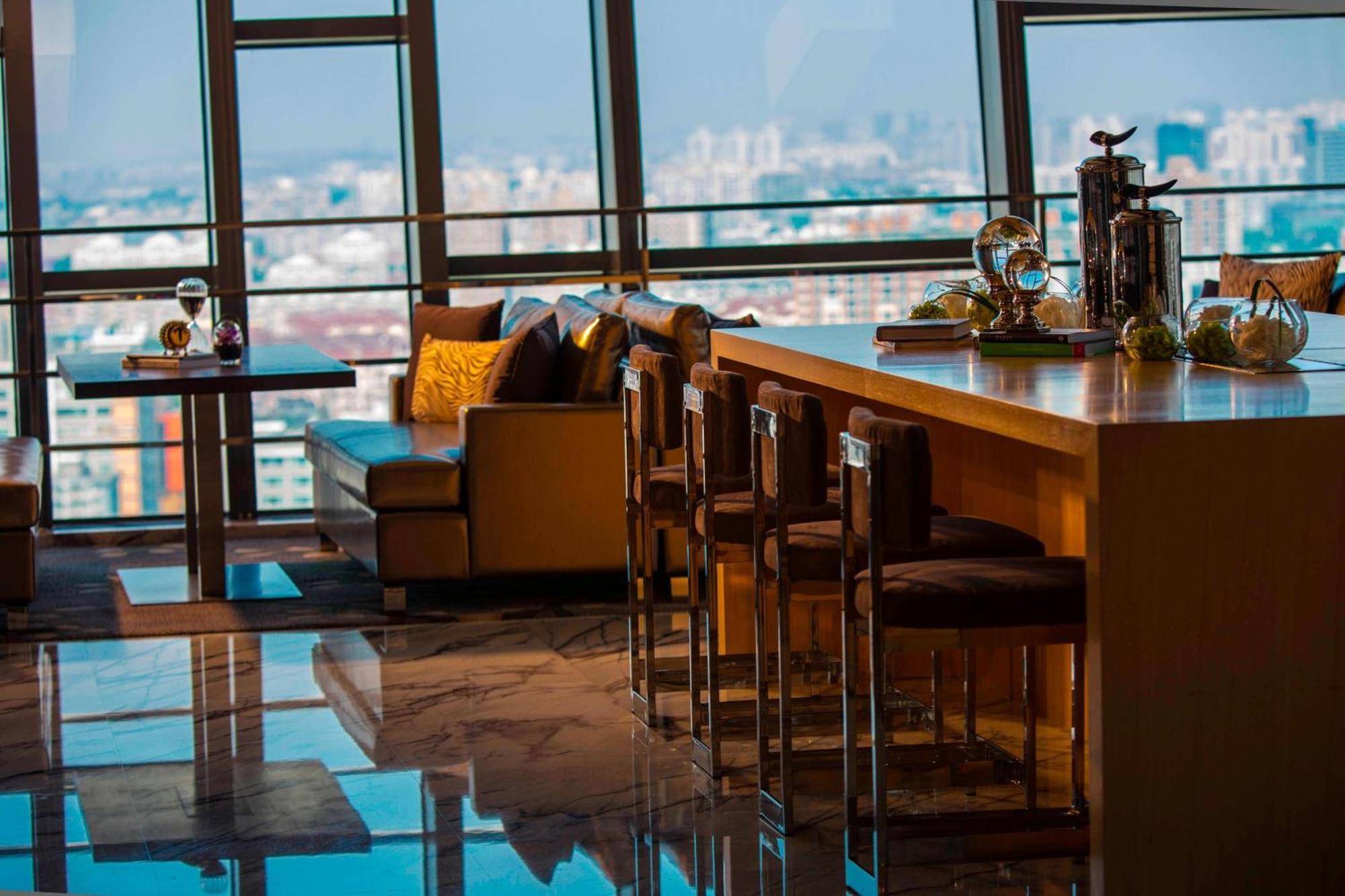 Hotel Renaissance Caohejing Shanghai