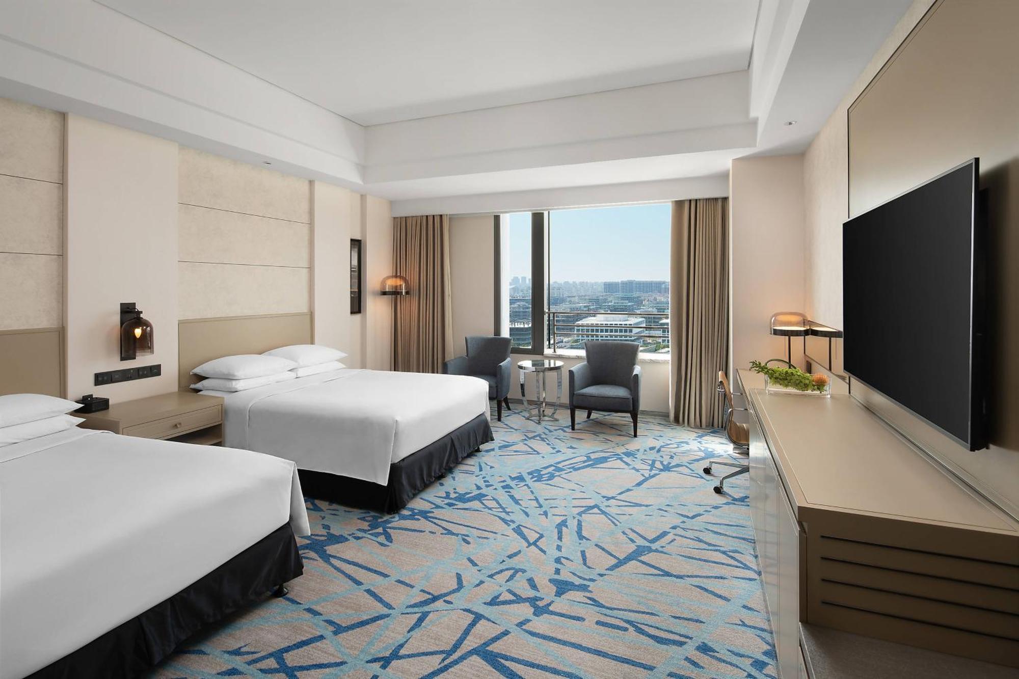 Renaissance Caohejing Hotel