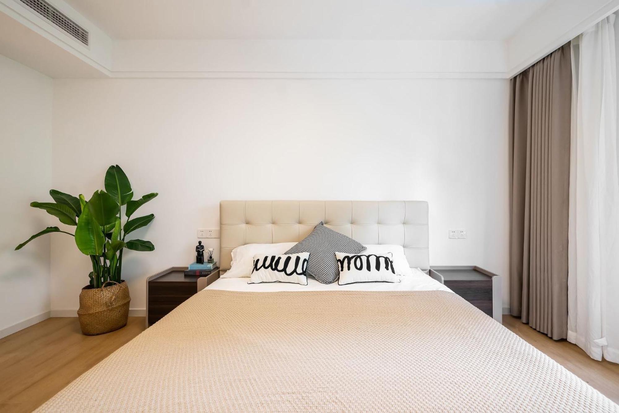 Apartment Book And Bed-lujiabang Shanghai