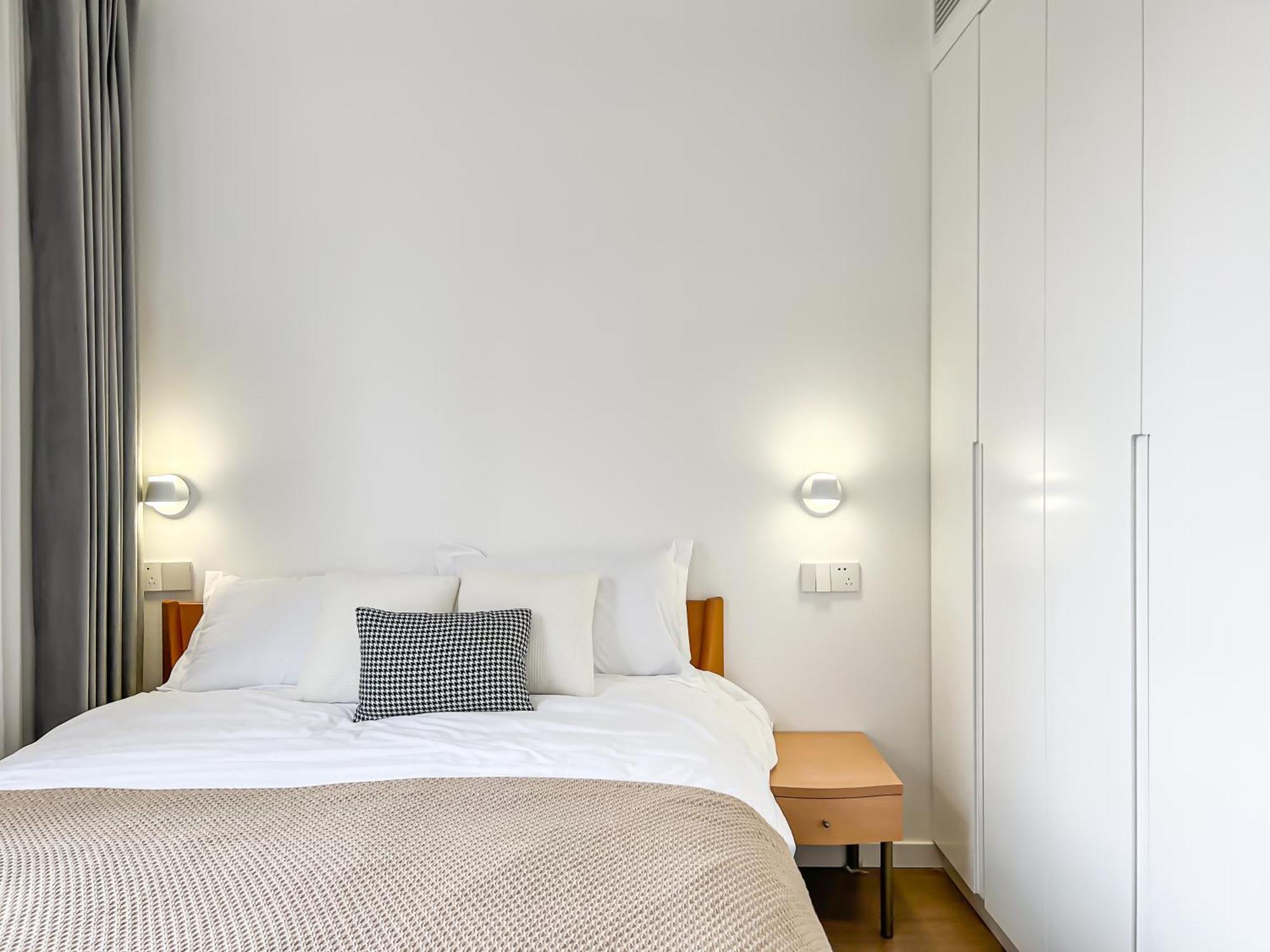 Book And Bed-lujiabang