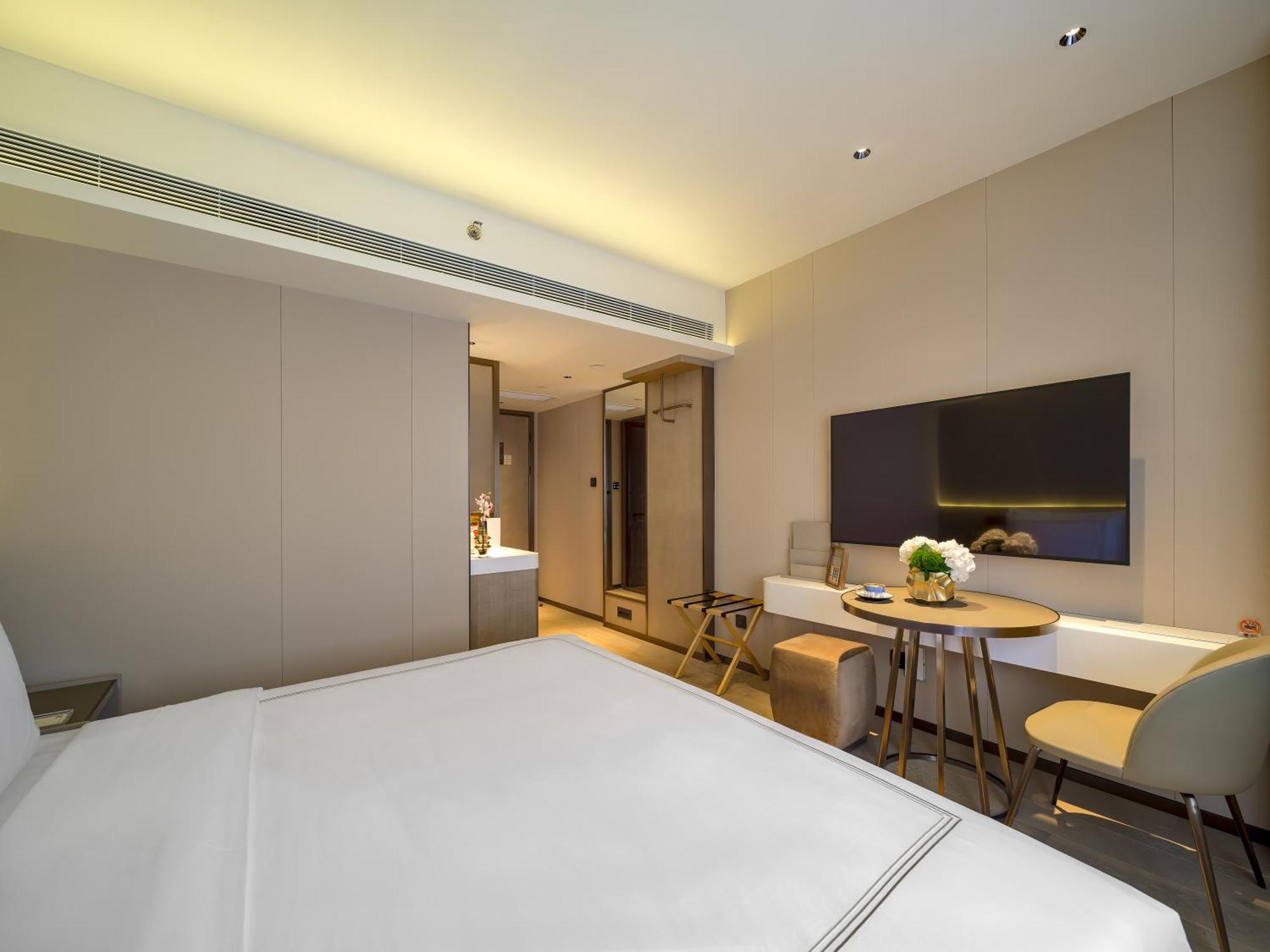 Donghu Collection 4* Shanghai