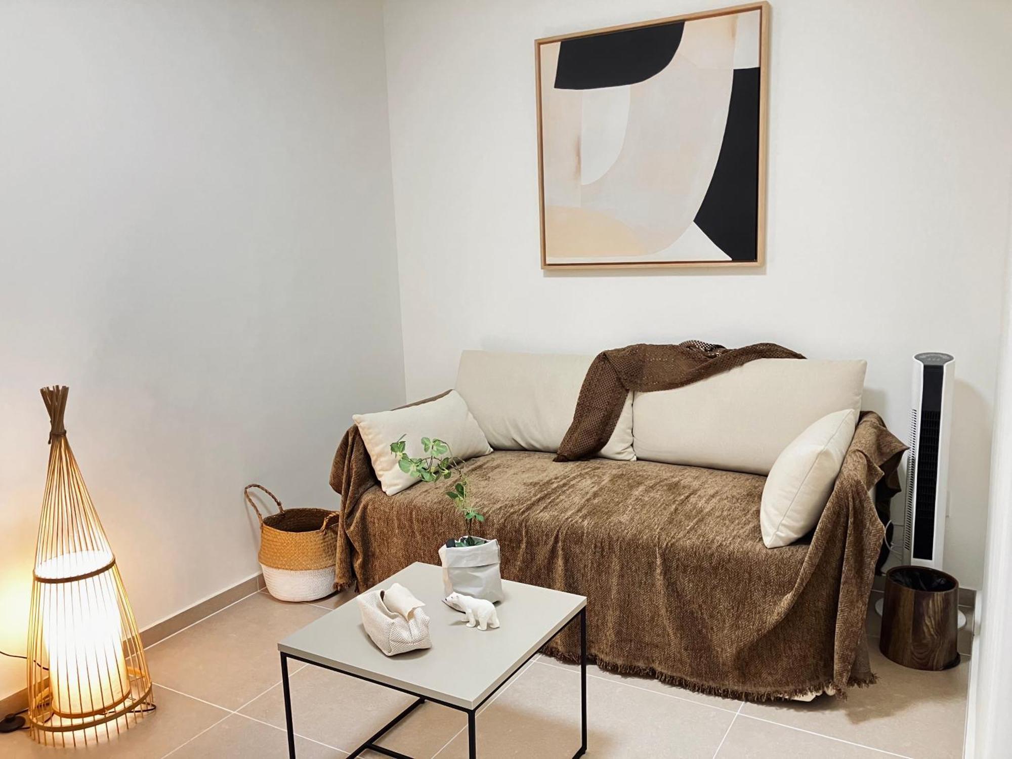 2-bedroom Ment With Garden *