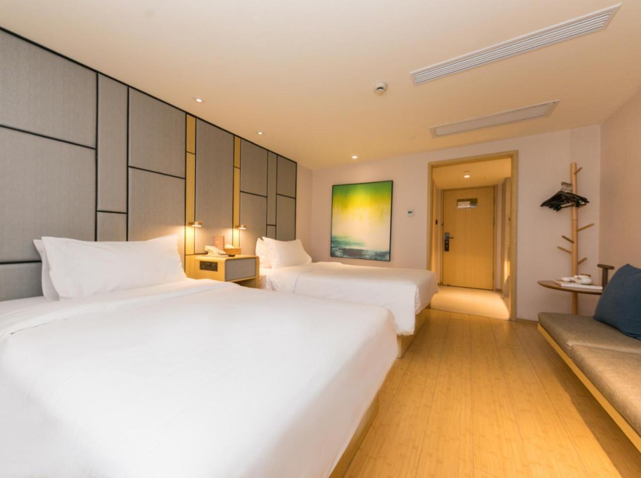 Hotel Ji Jinqiao International Commercial Plaza