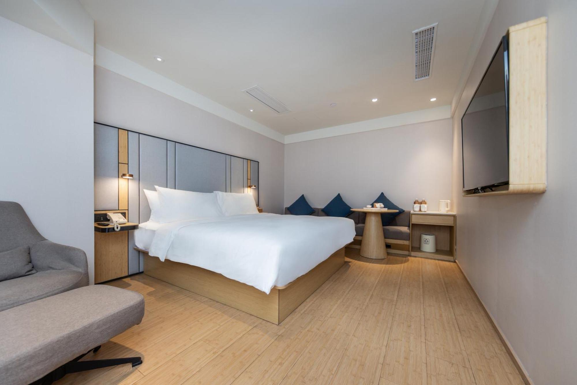 Ji Hotel Shanghai