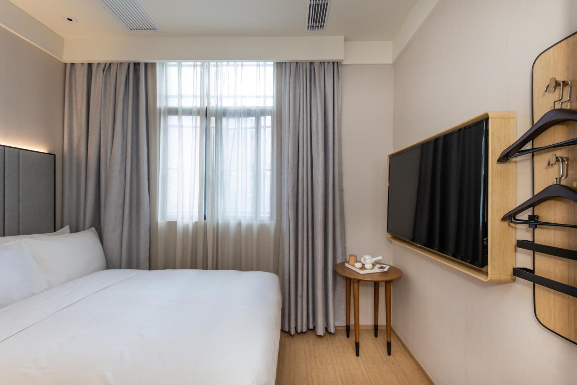 Ji Hotel