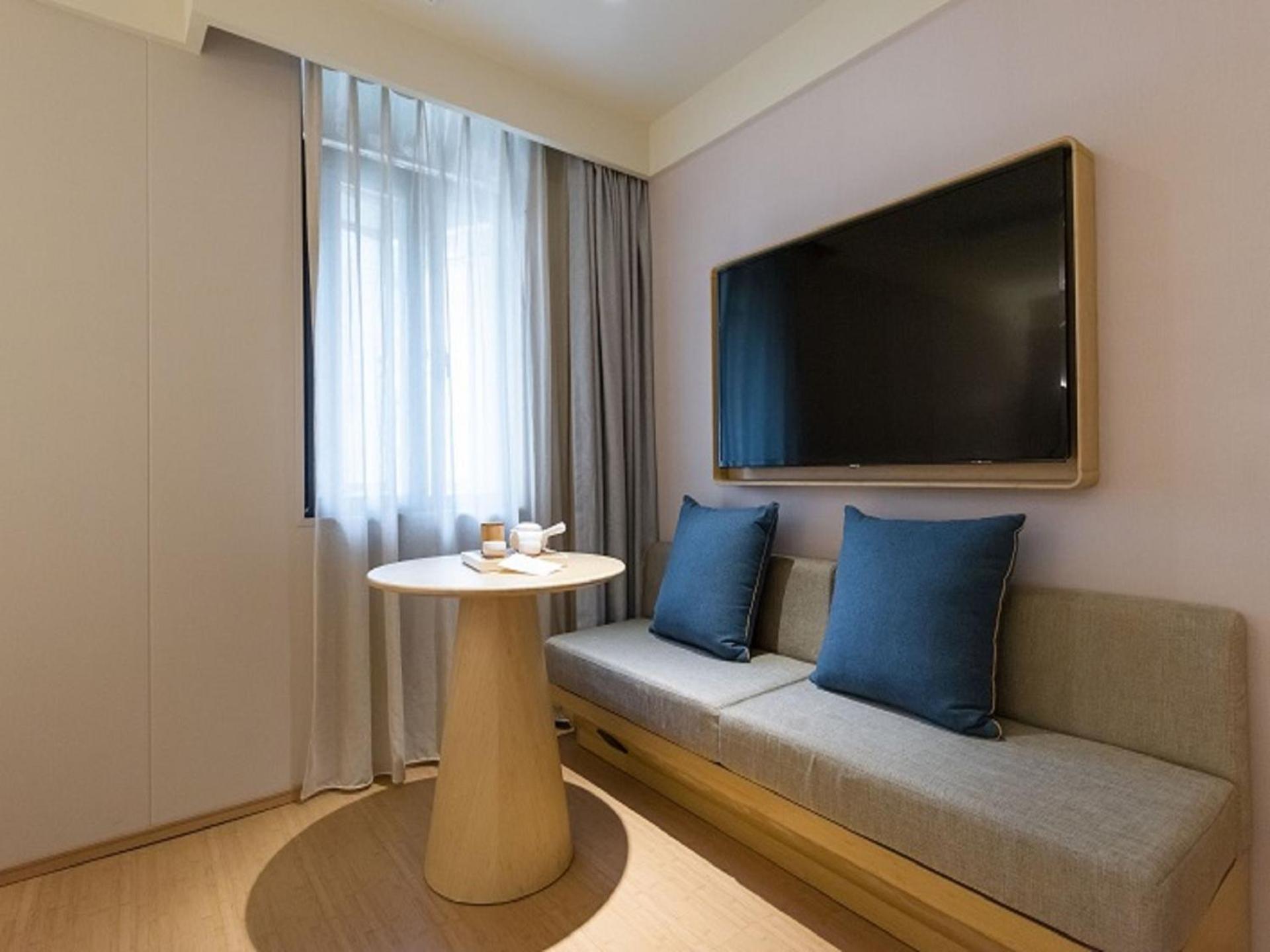 Hotel Ji 3*