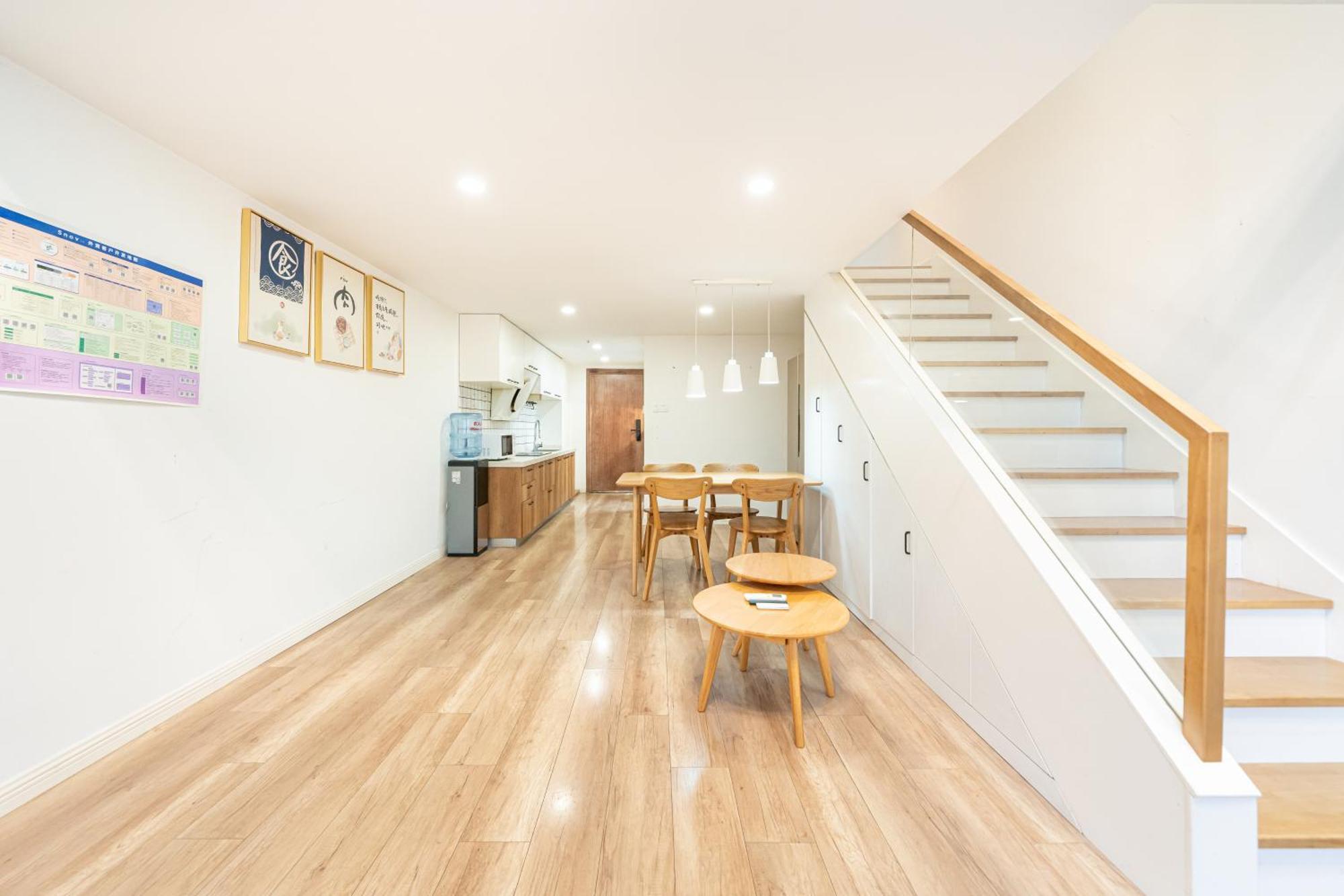 Hills & Lotus Base Near Necc & Hongqiao Railway Station Suitable For Family&business Apartment *