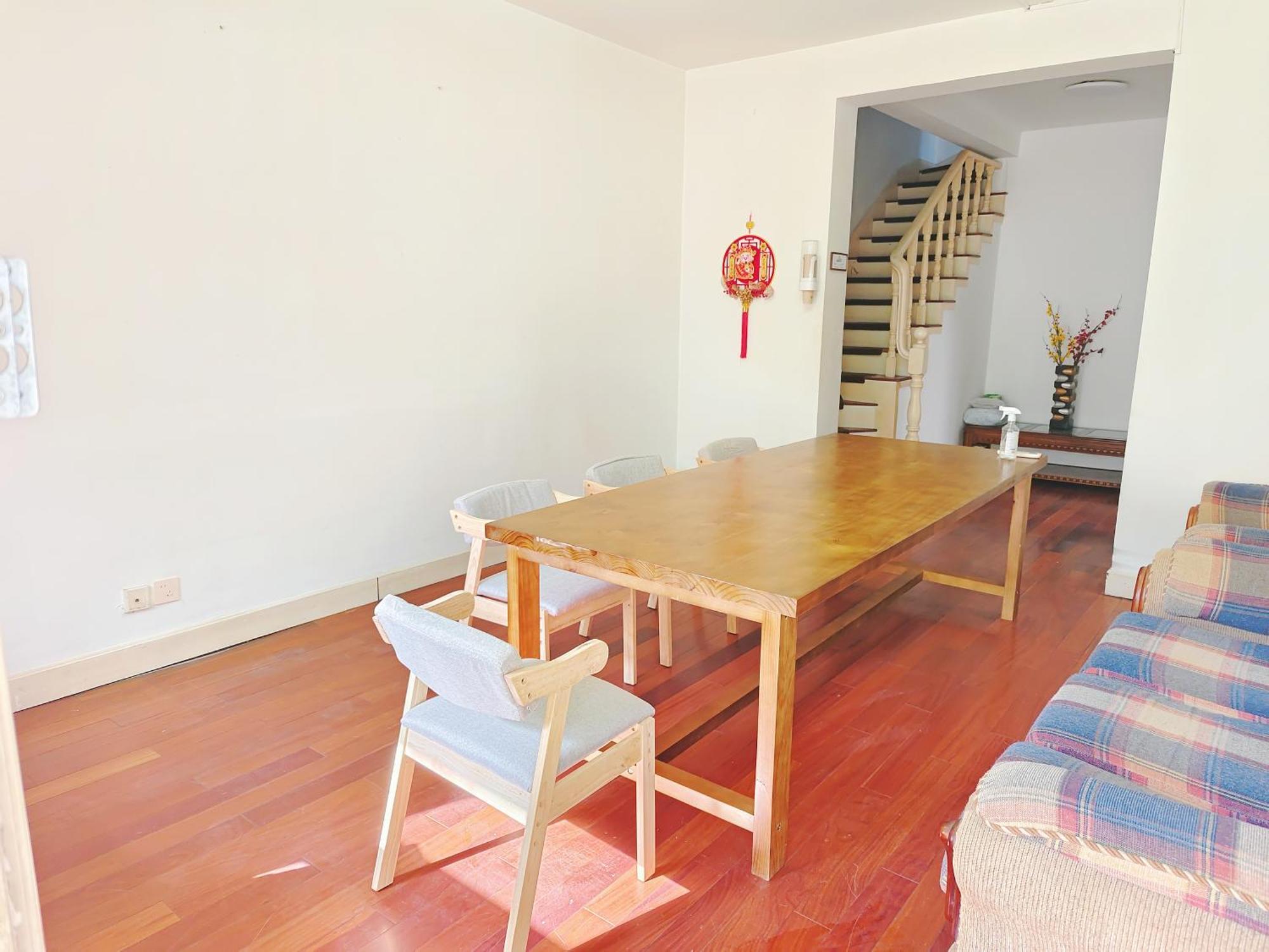 3-bedroom With 4 Beds 3rooms4beds Shanghai