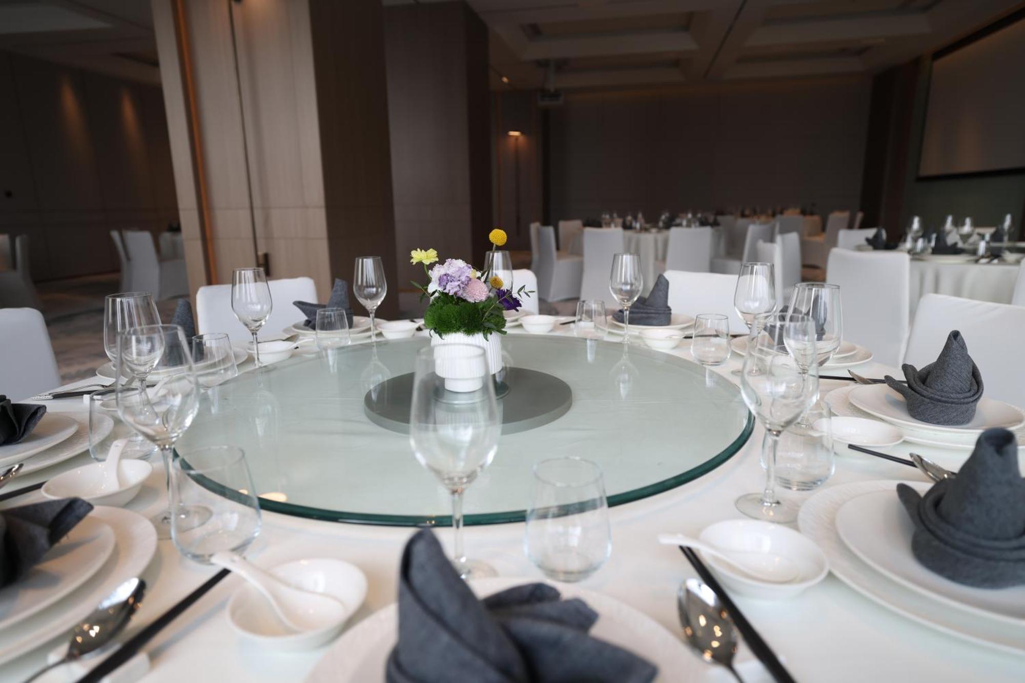 Khách sạn Holiday Inn Shanghai Jing'An Thượng Hải