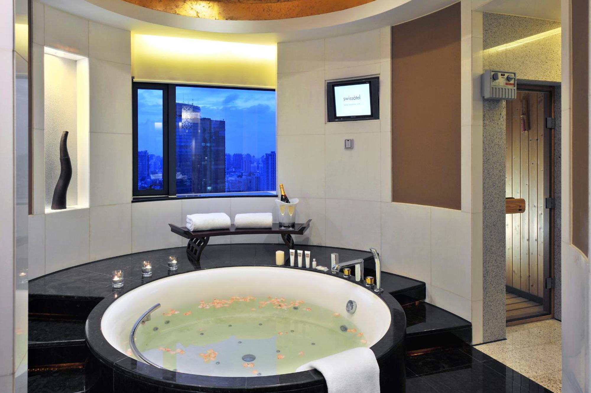 Swissotel Grand 5*