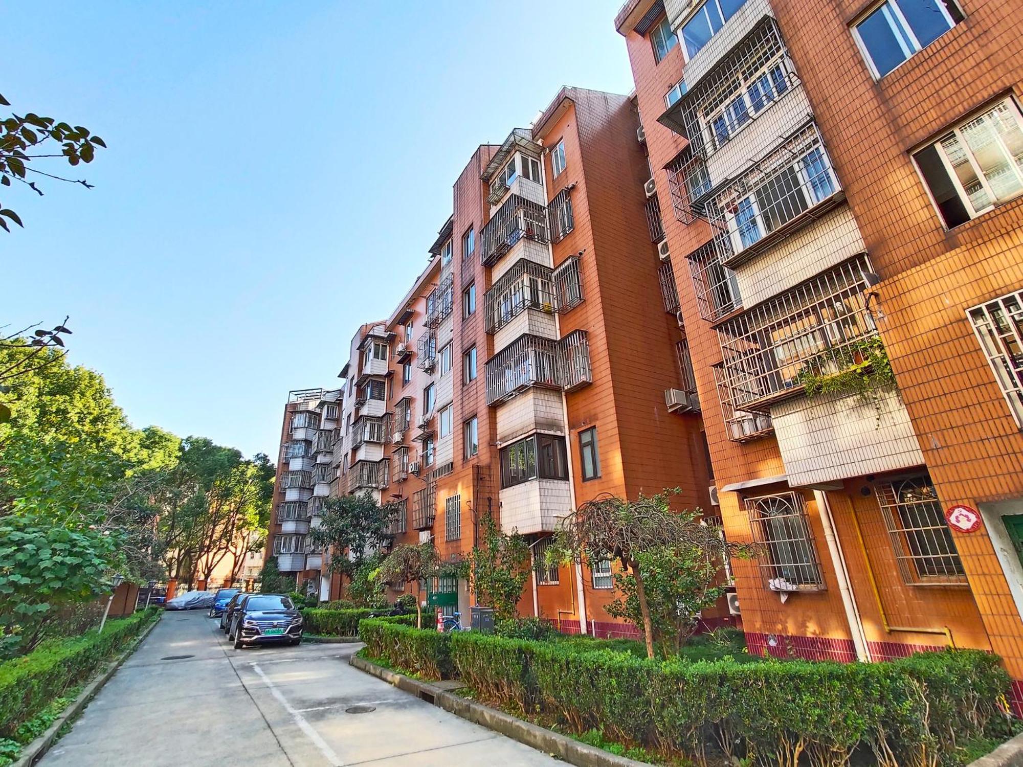 Apartamento Hills&linghu's 3br Sniec-nearby Suite-line 2, Mudan Rd 89 Shanghái