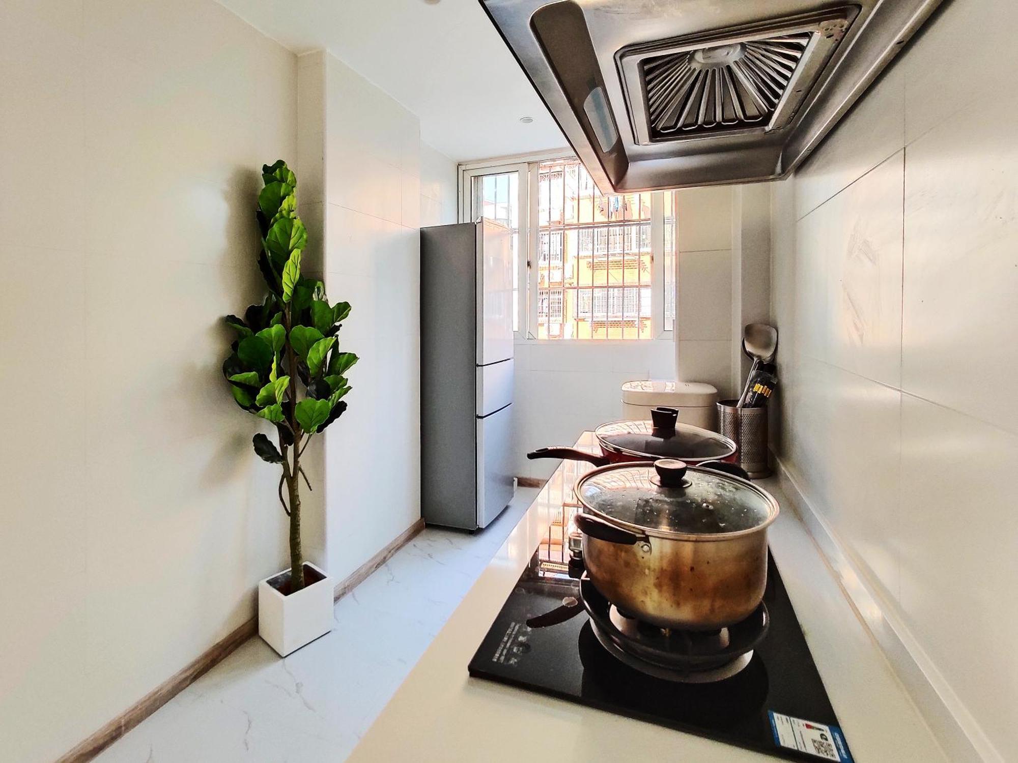 Hills&linghu's 3br Sniec-nearby Suite-line 2, Mudan Rd 89 Apartment