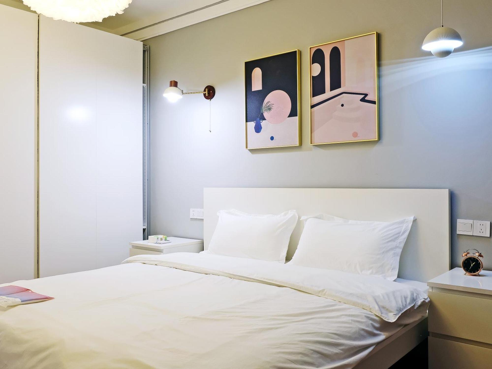 Apartment Hills&linghu's 3br Sniec-nearby Suite-line 2, Mudan Rd 89
