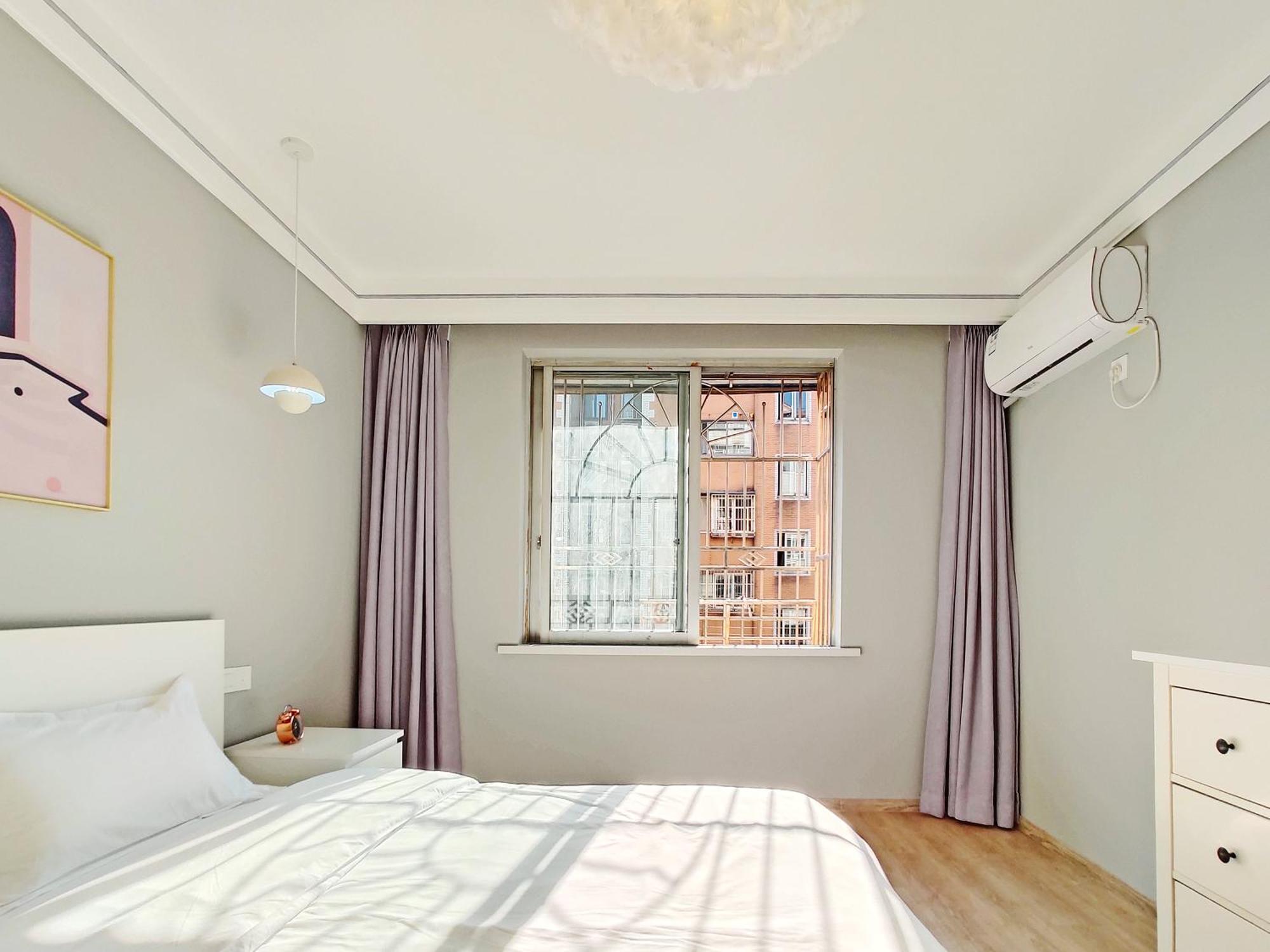 Hills&linghu's 3br Sniec-nearby Suite-line 2, Mudan Rd 89 * Shanghai