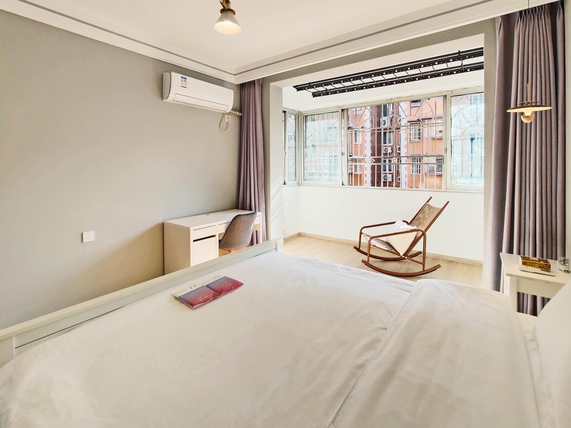Apartment Hills&linghu's 3br Sniec-nearby Suite-line 2, Mudan Rd 89