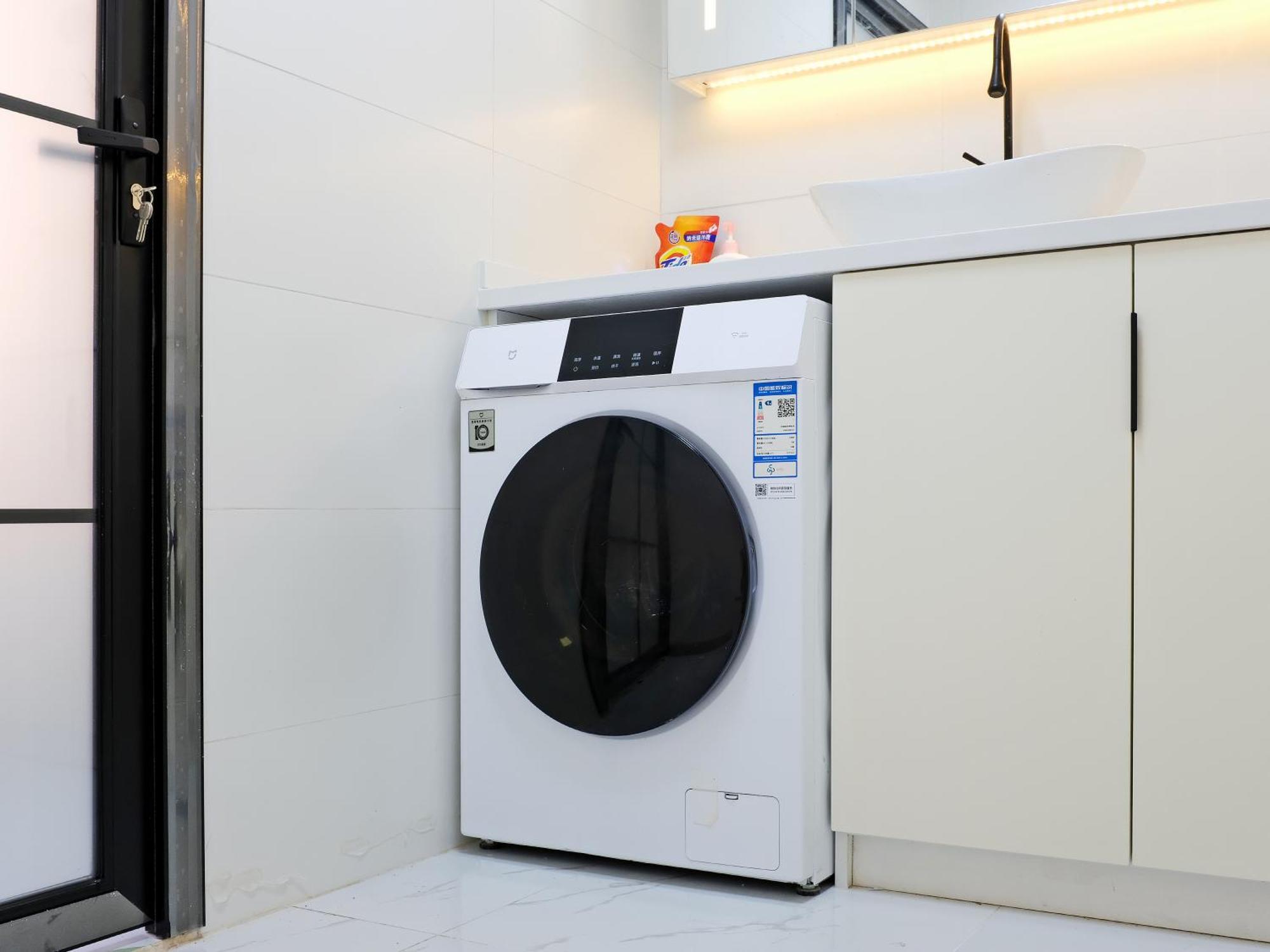 Hills&linghu's 3br Sniec-nearby Suite-line 2, Mudan Rd 89 *