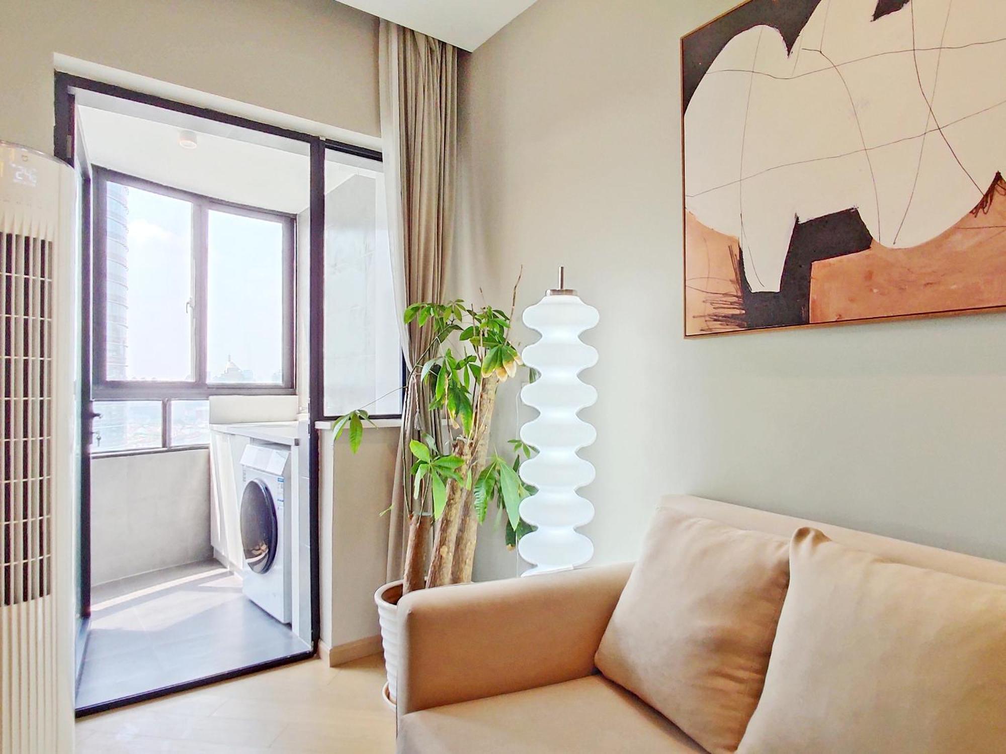 Apartment Hills&linghu's River - Side View Suite- Line 4, With Lujiazui Views, Close To Sniec *