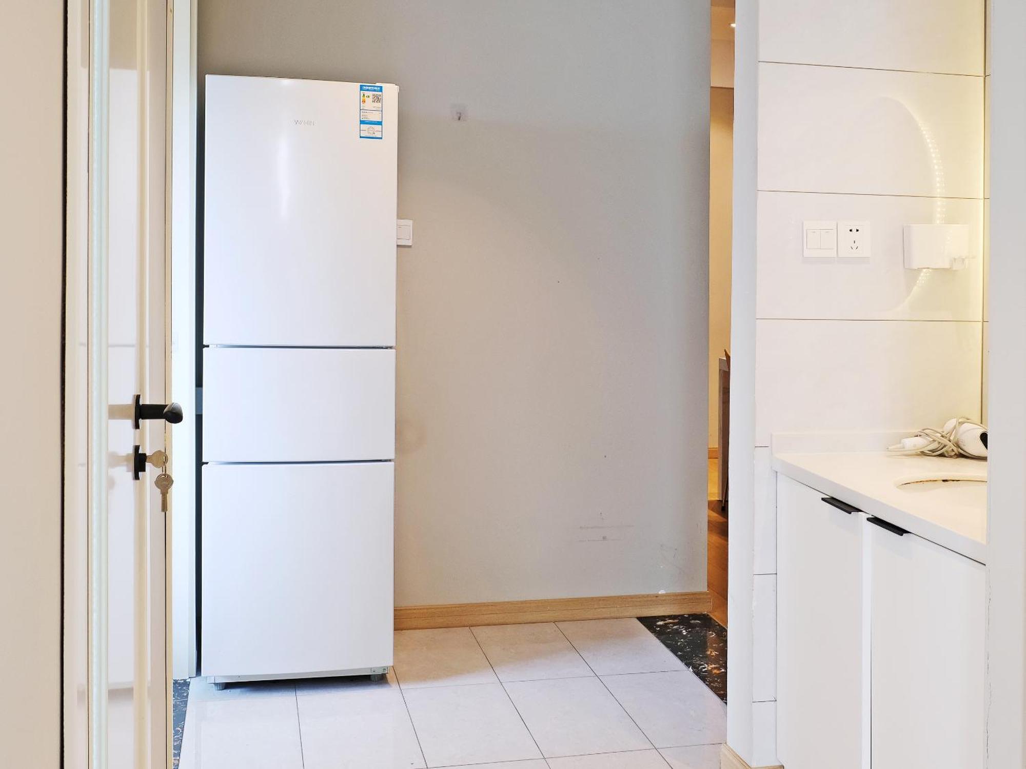 Apartment Hills&linghu's River - Side View Suite- Line 4, With Lujiazui Views, Close To Sniec *