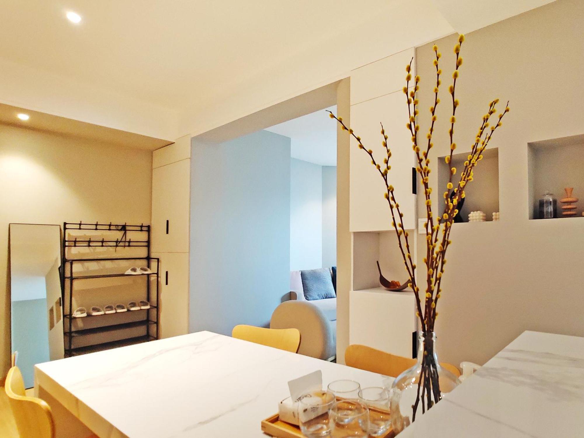 Hills&linghu's River - Side View Suite- Line 4, With Lujiazui Views, Close To Sniec Apartment