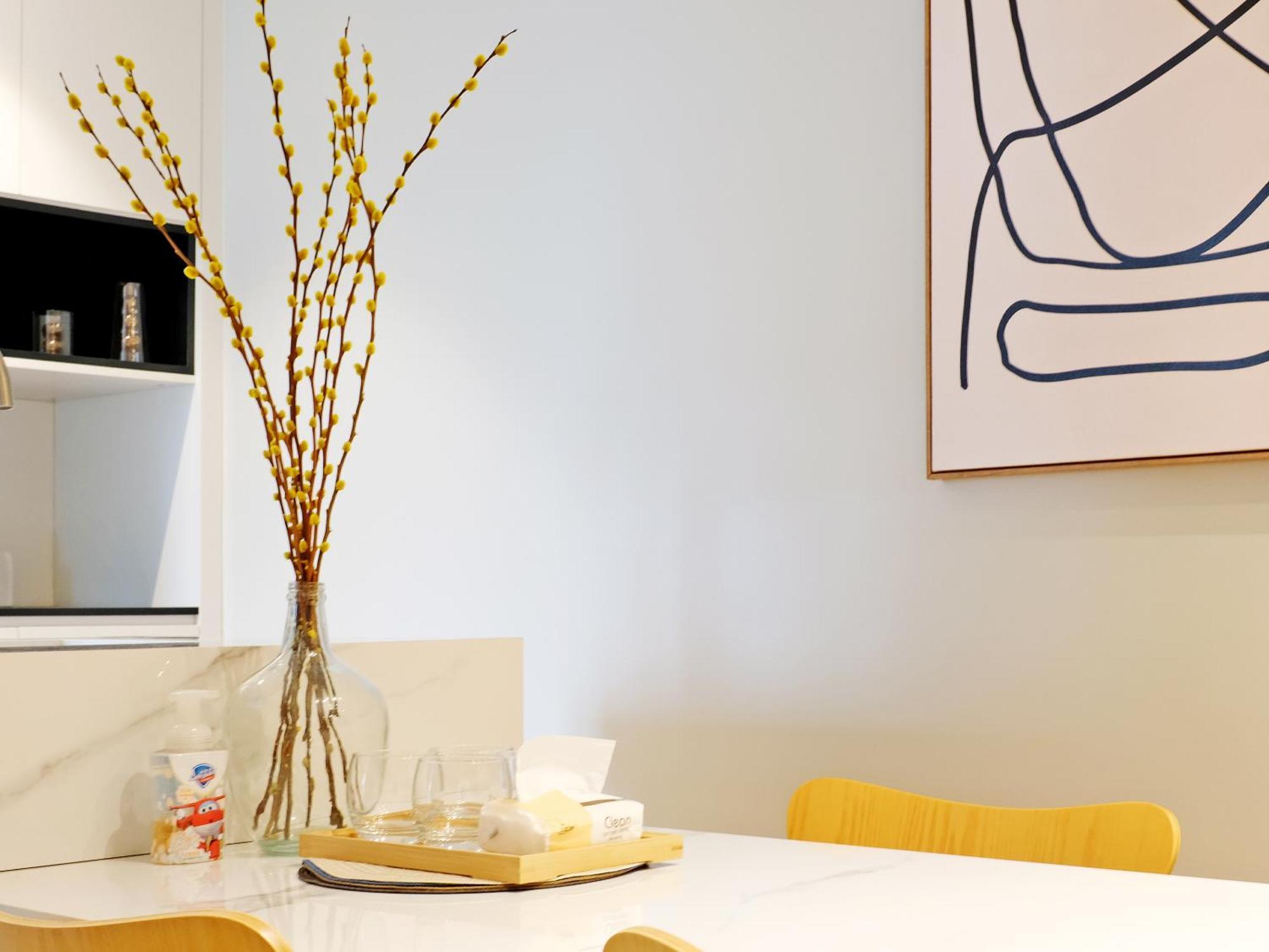 Apartment Hills&linghu's River - Side View Suite- Line 4, With Lujiazui Views, Close To Sniec Shanghai