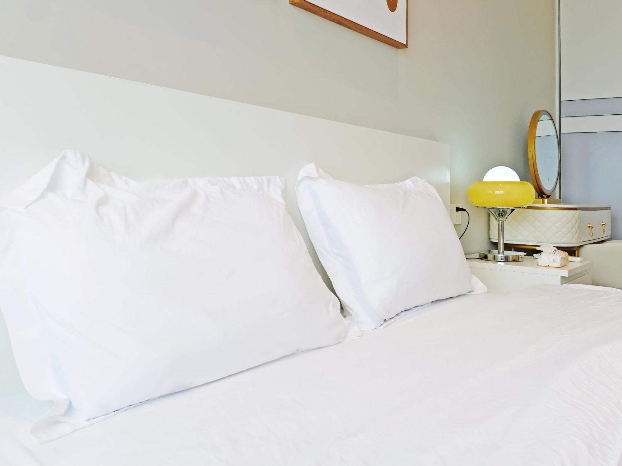 Hills&linghu's River - Side View Suite- Line 4, With Lujiazui Views, Close To Sniec Apartment *