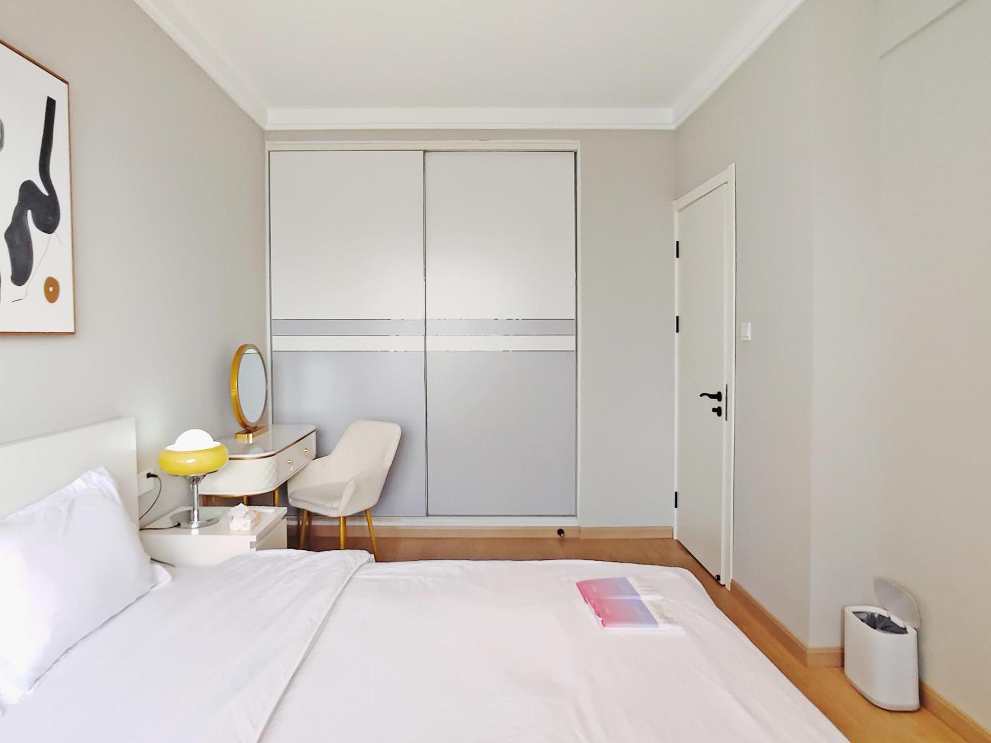 Hills&linghu's River - Side View Suite- Line 4, With Lujiazui Views, Close To Sniec Apartment Shanghai