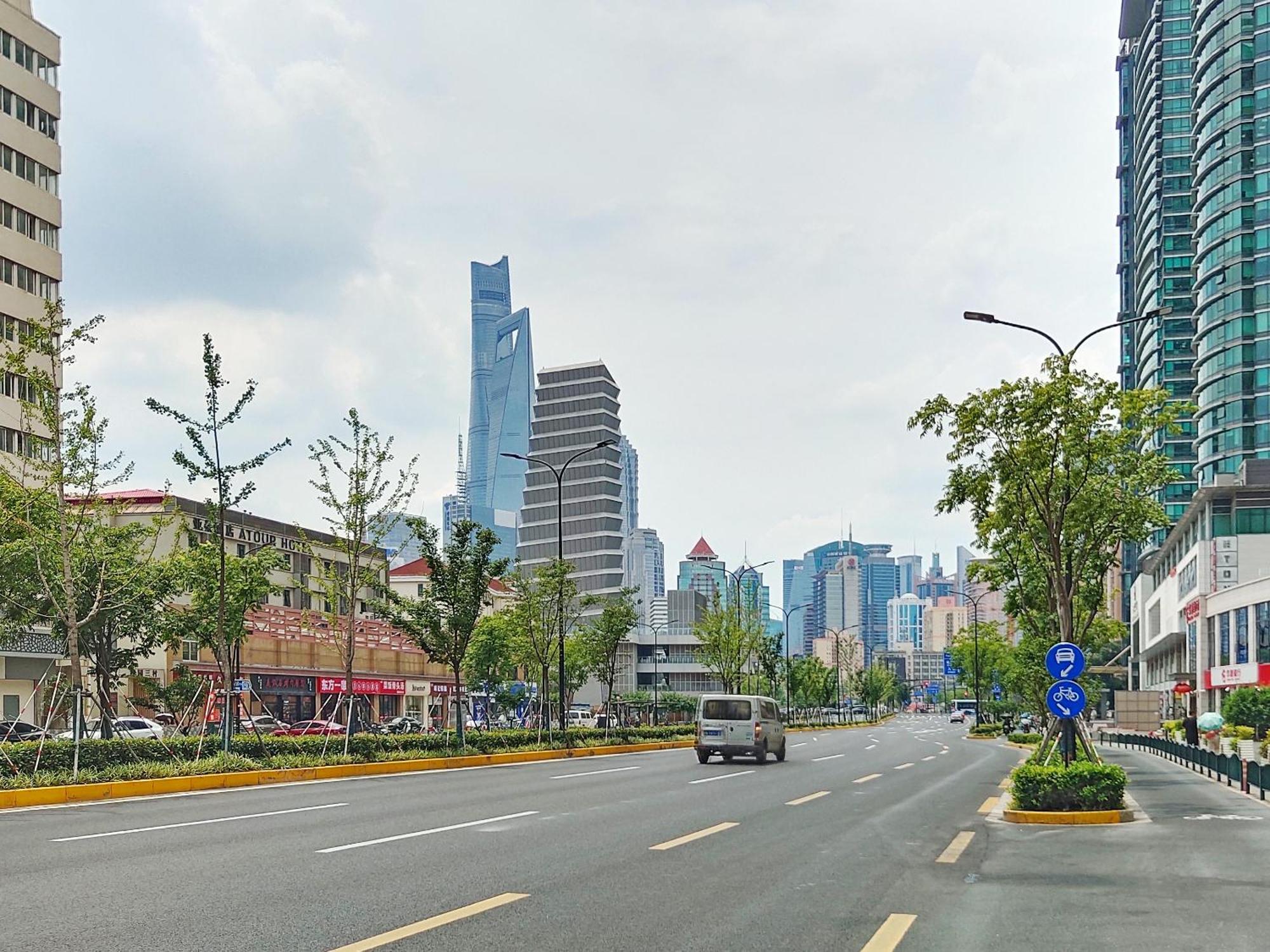 Apartment Hills&linghu's River - Side View Suite- Line 4, With Lujiazui Views, Close To Sniec Shanghai